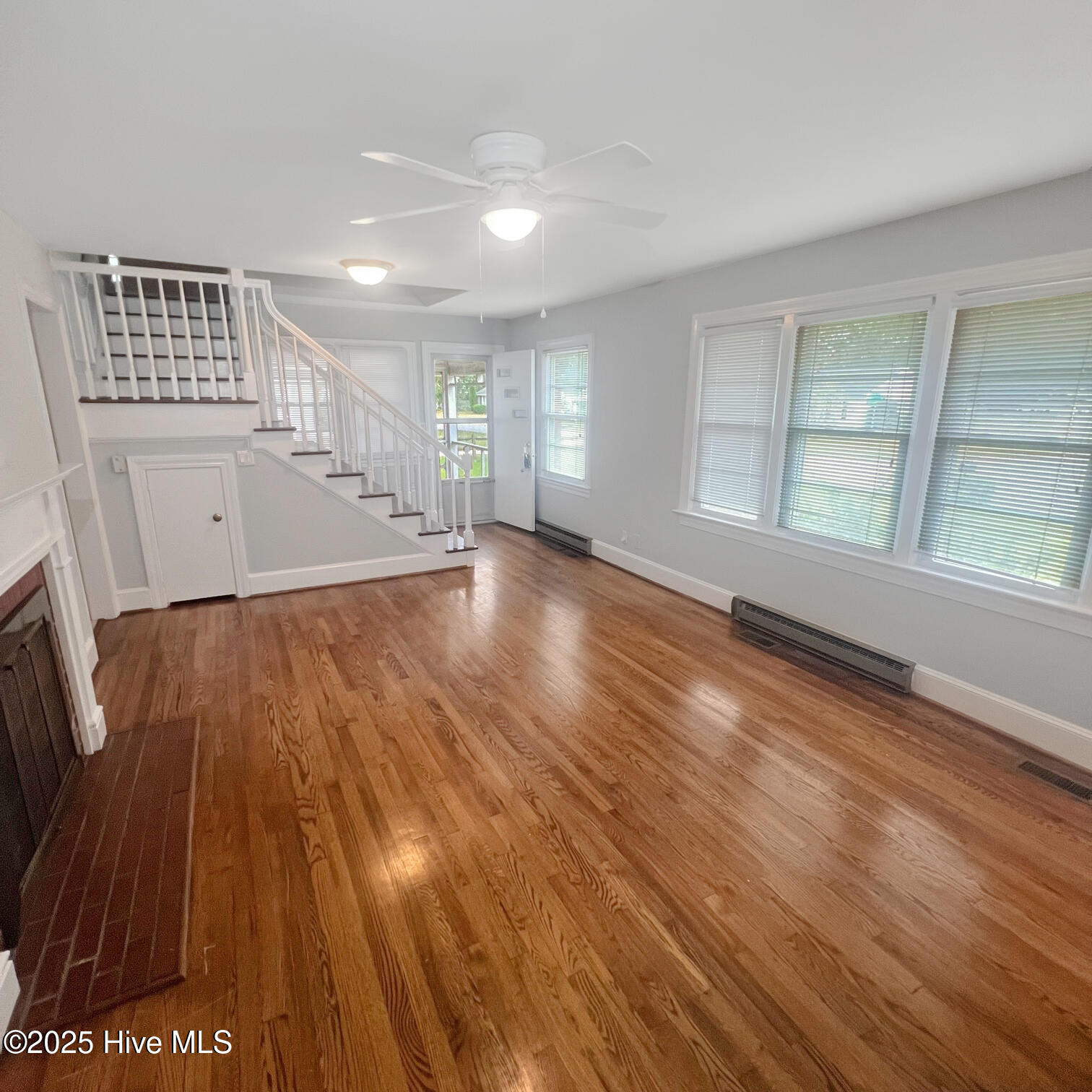 Living Room 2 - 2803 Jackson Dr