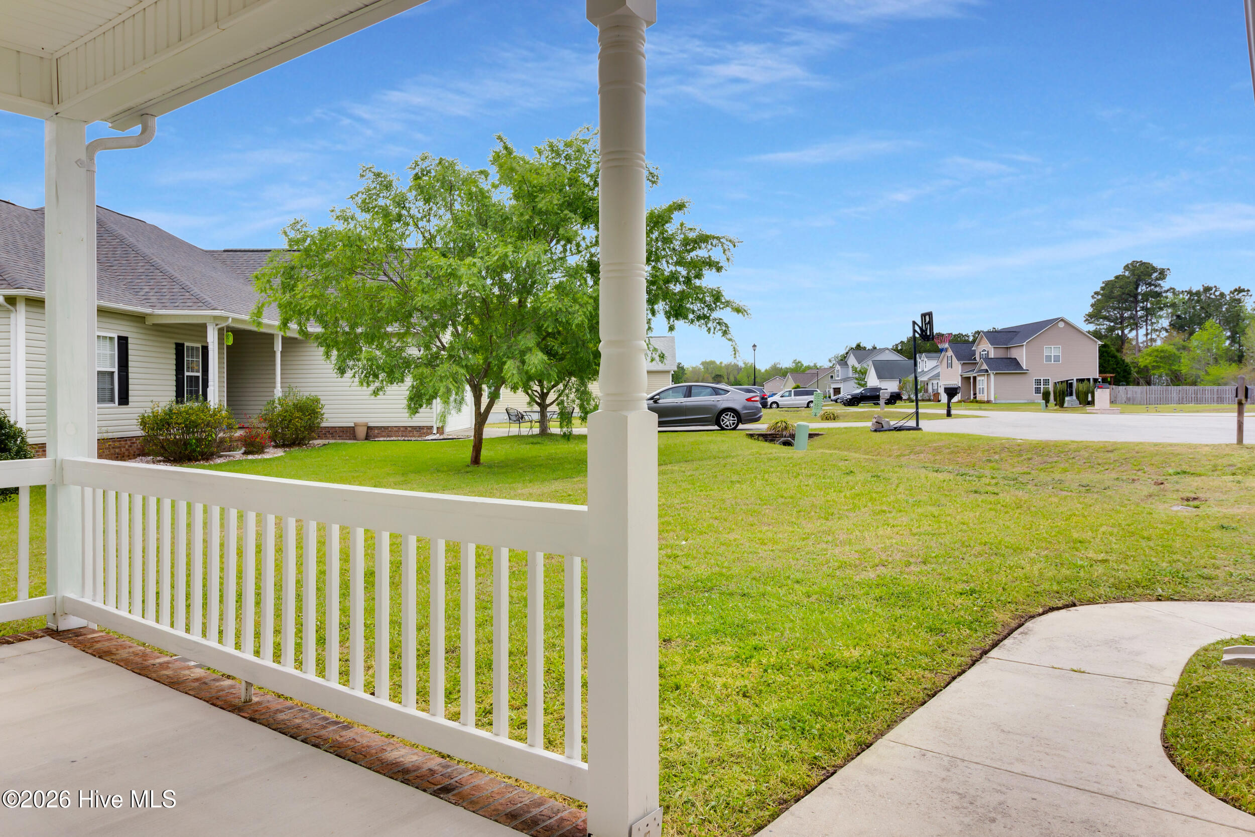 100569291 | Photo 28