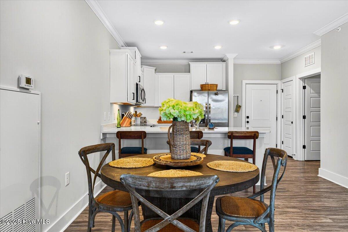 100522744 | Photo 13