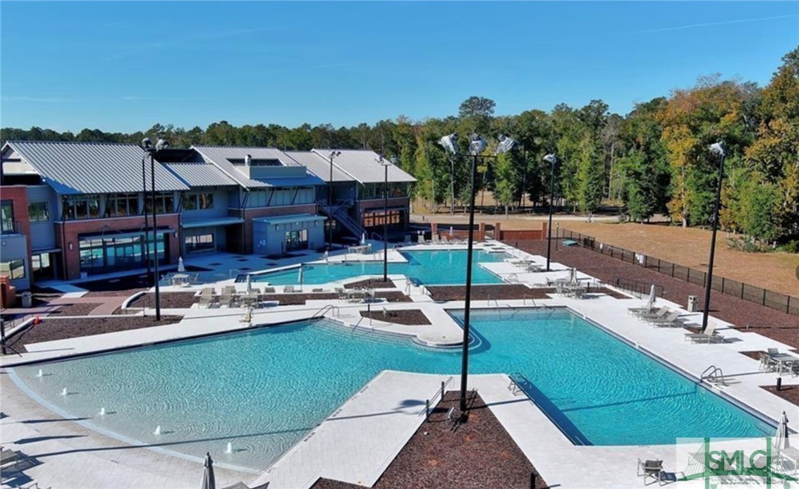 190 Blackjack Oak Drive E, Richmond Hill, GA, 31324