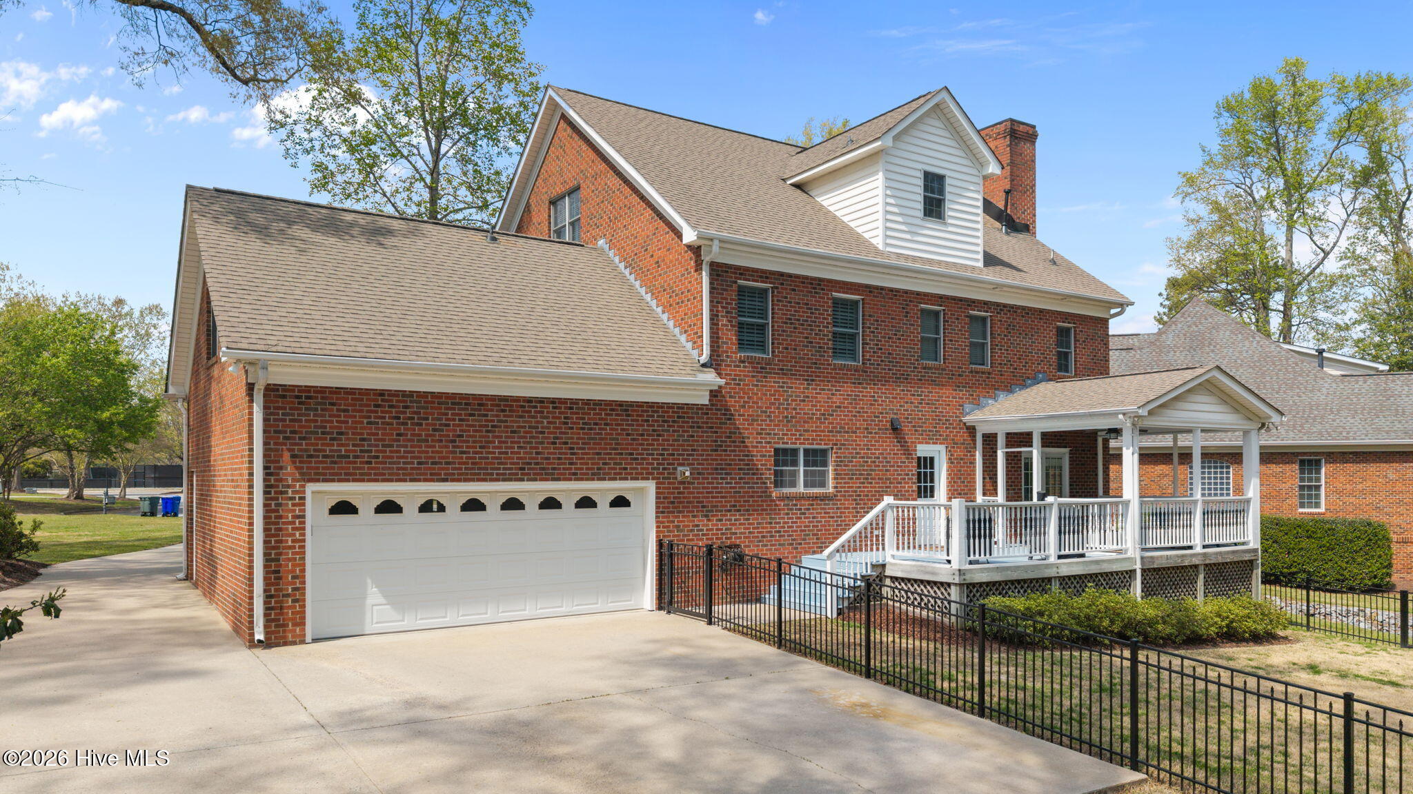 300 Silverleaf Court, Greenville, NC, 27834