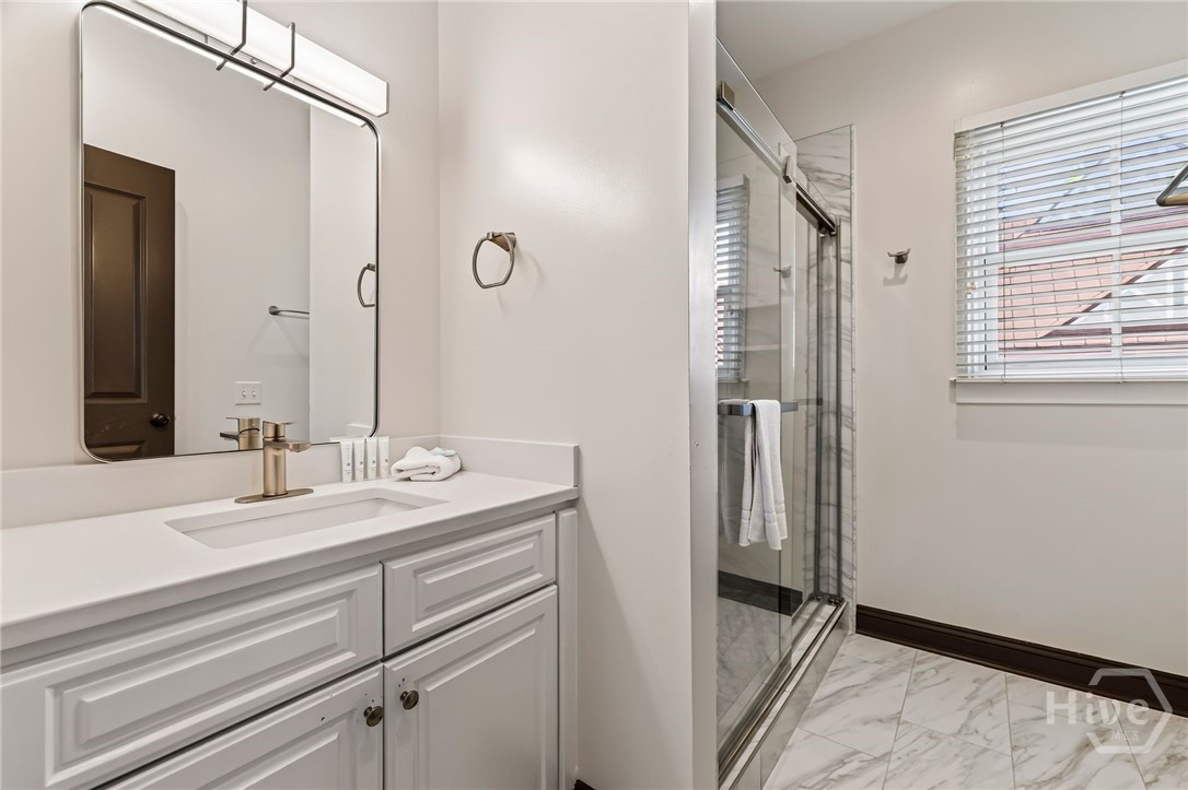Madison – Carriage House 1BR