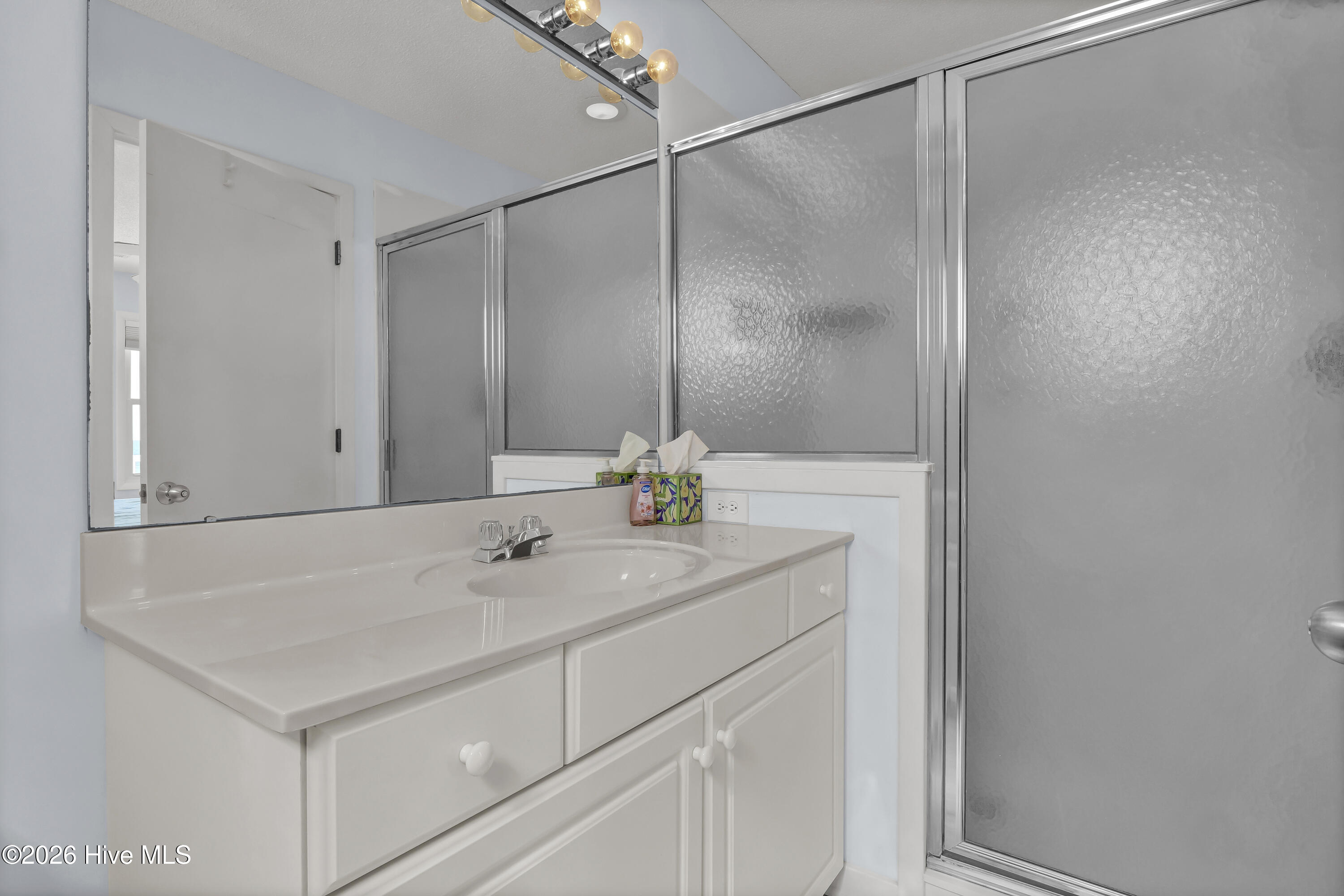 100554516 | Photo 36