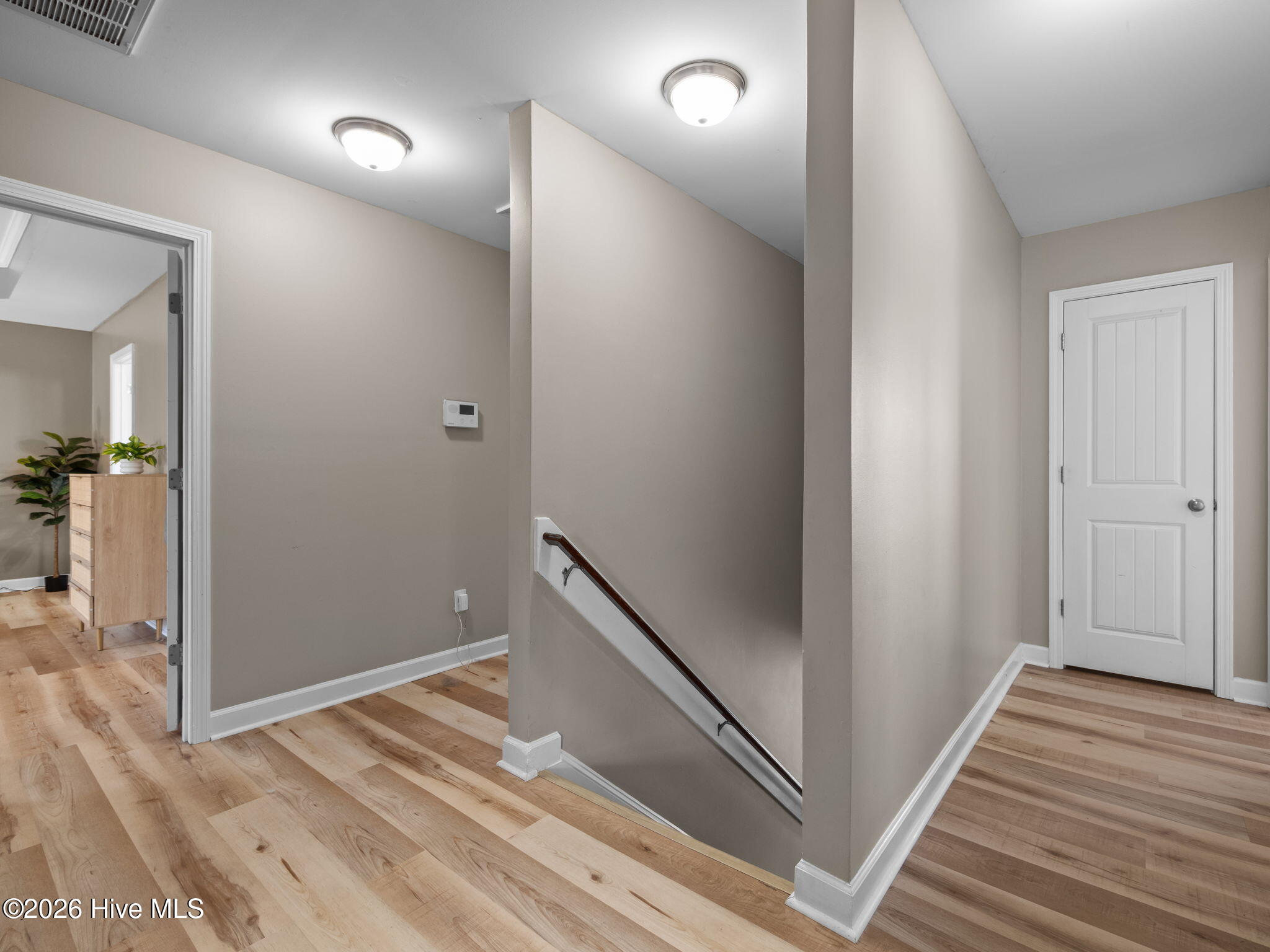 100547067 | Photo 24