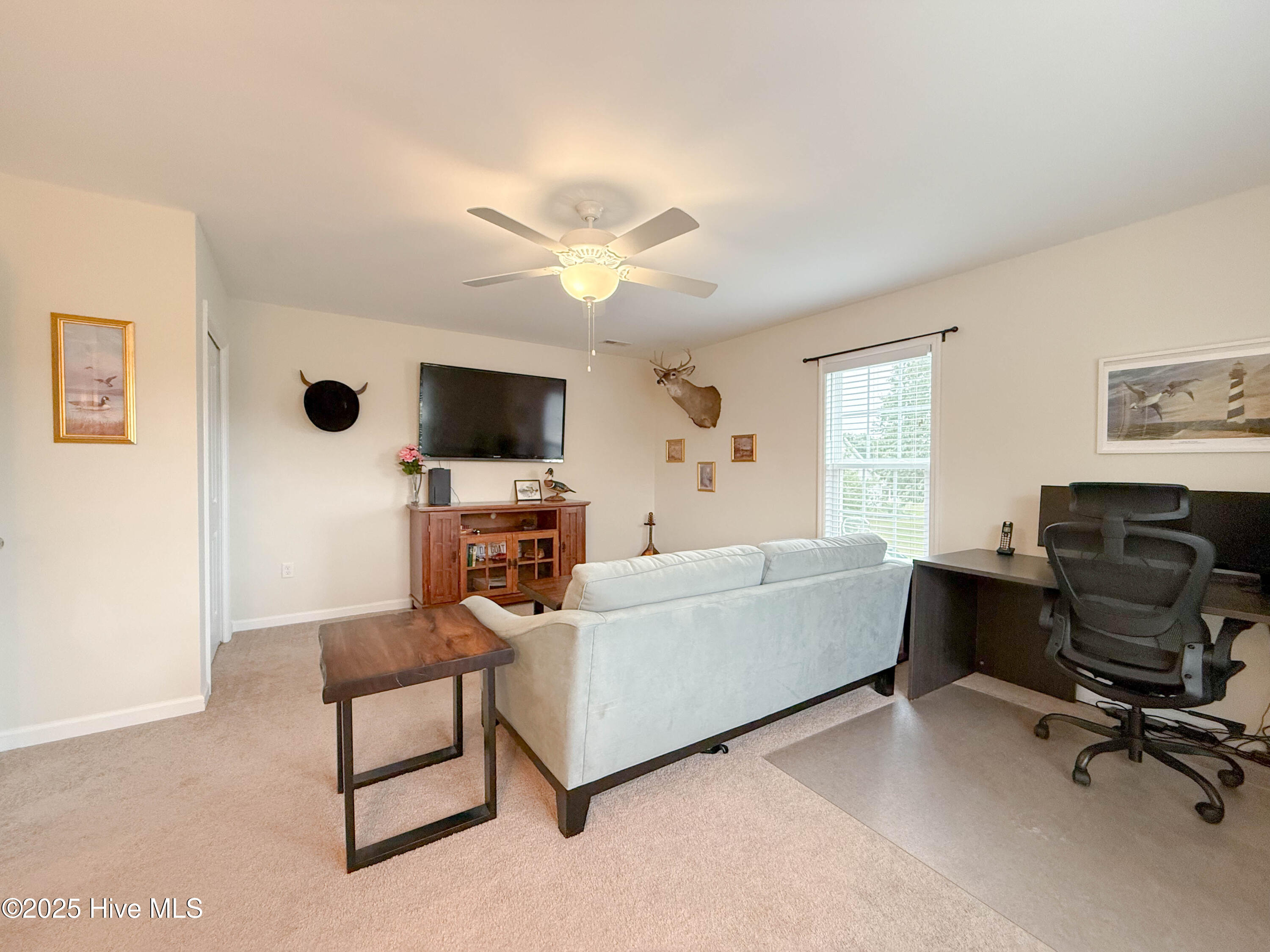 100536408 | Photo 49