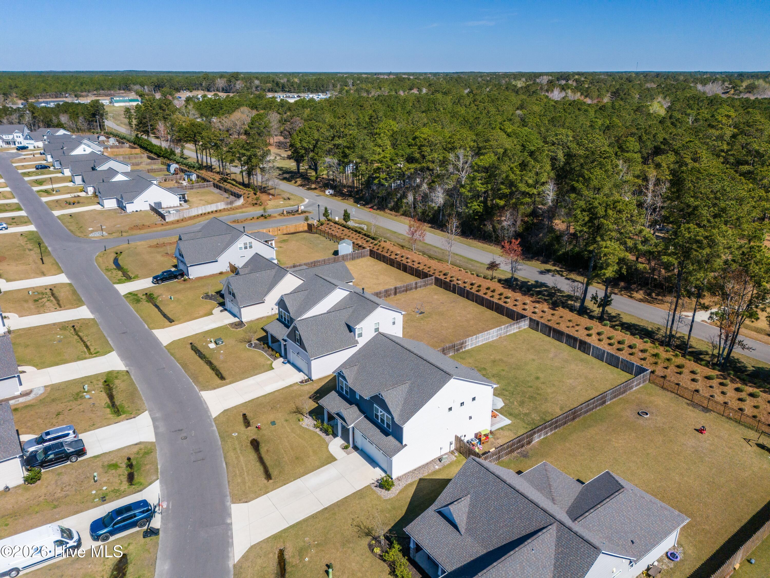 100562684 | Photo 65