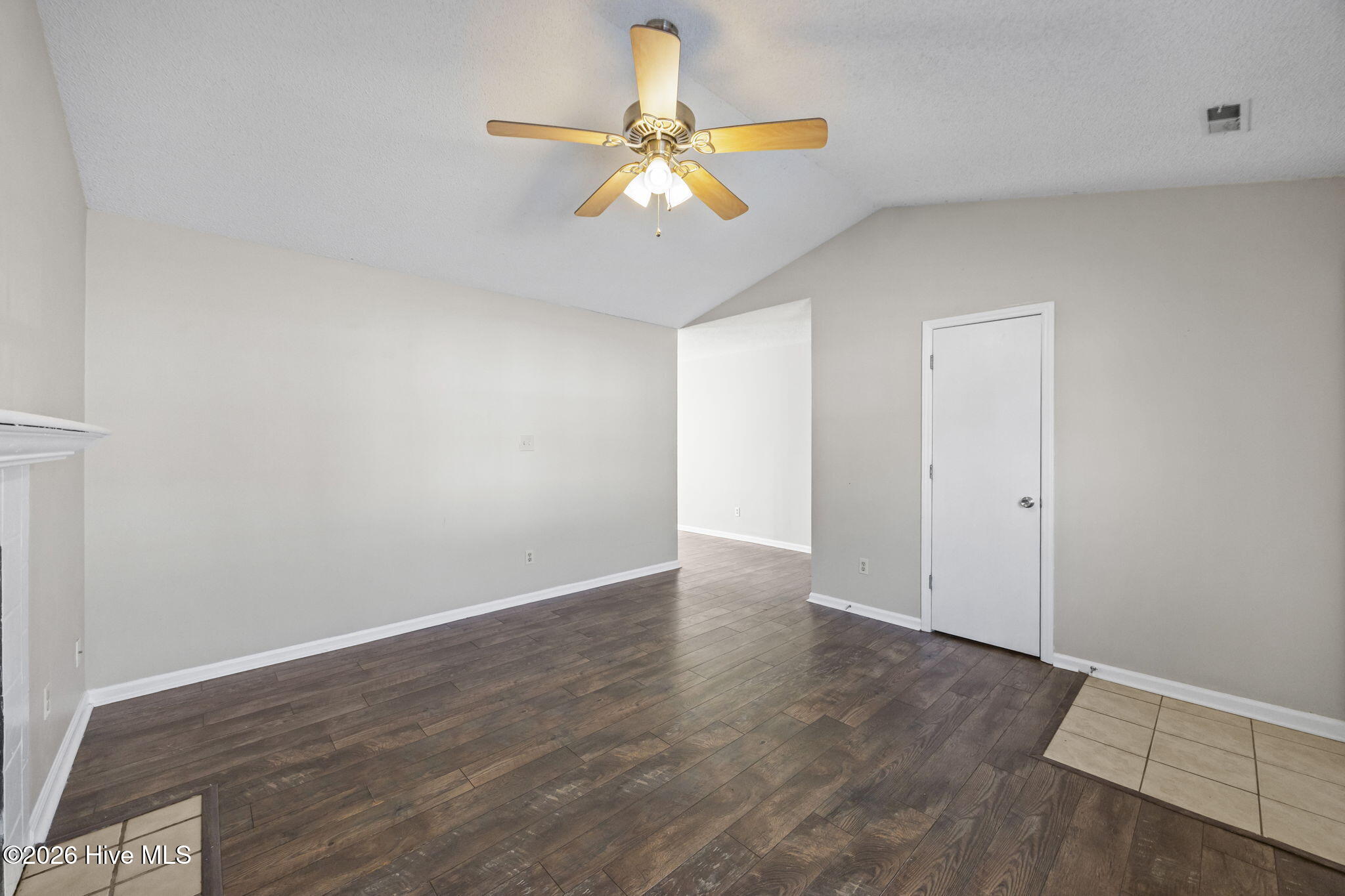 2903 Norbrick Street, Midway Park, NC 28544 – photo 5: 9-web-or-mls-2903 Norbrick St. 6
