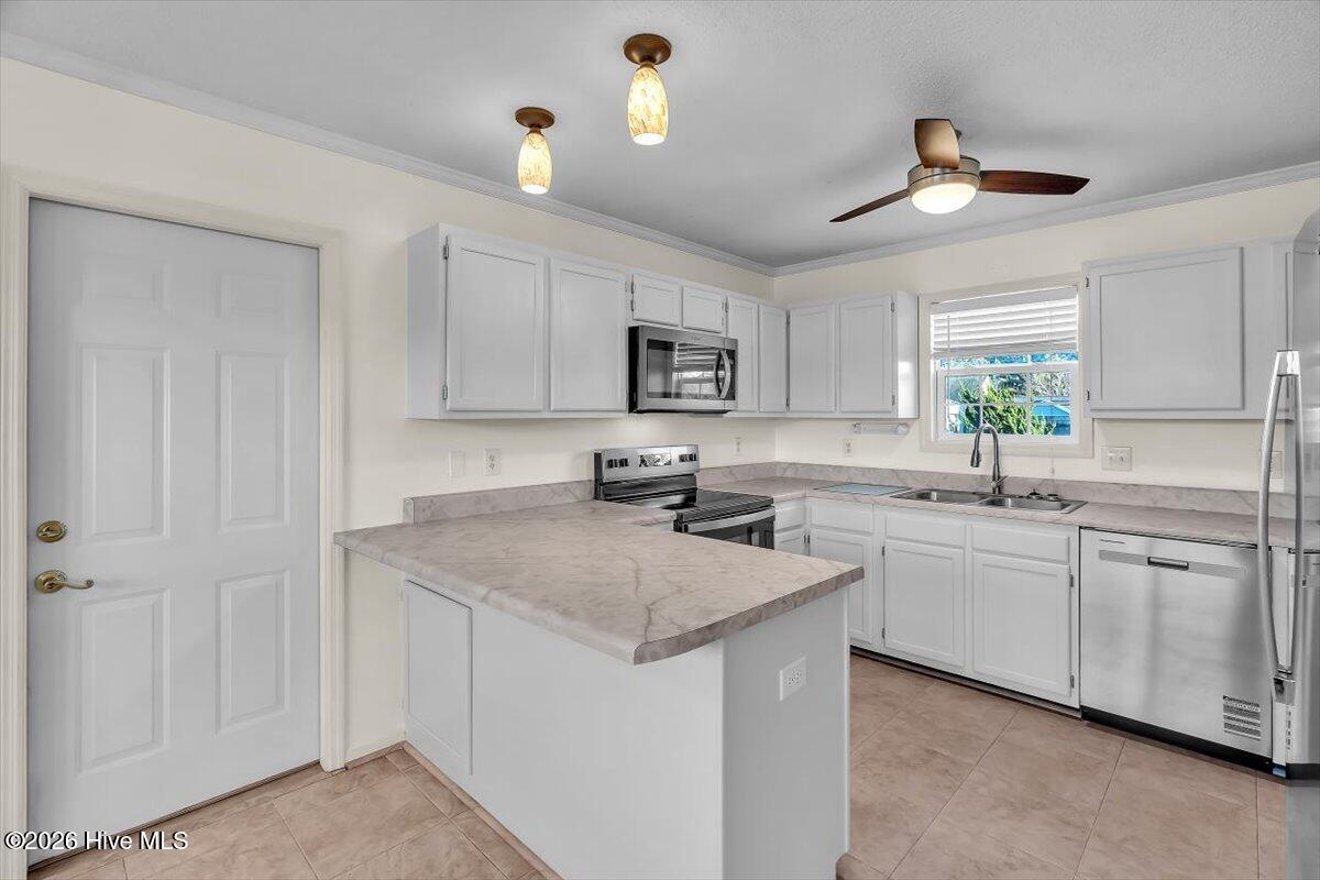 100552346 | Photo 17