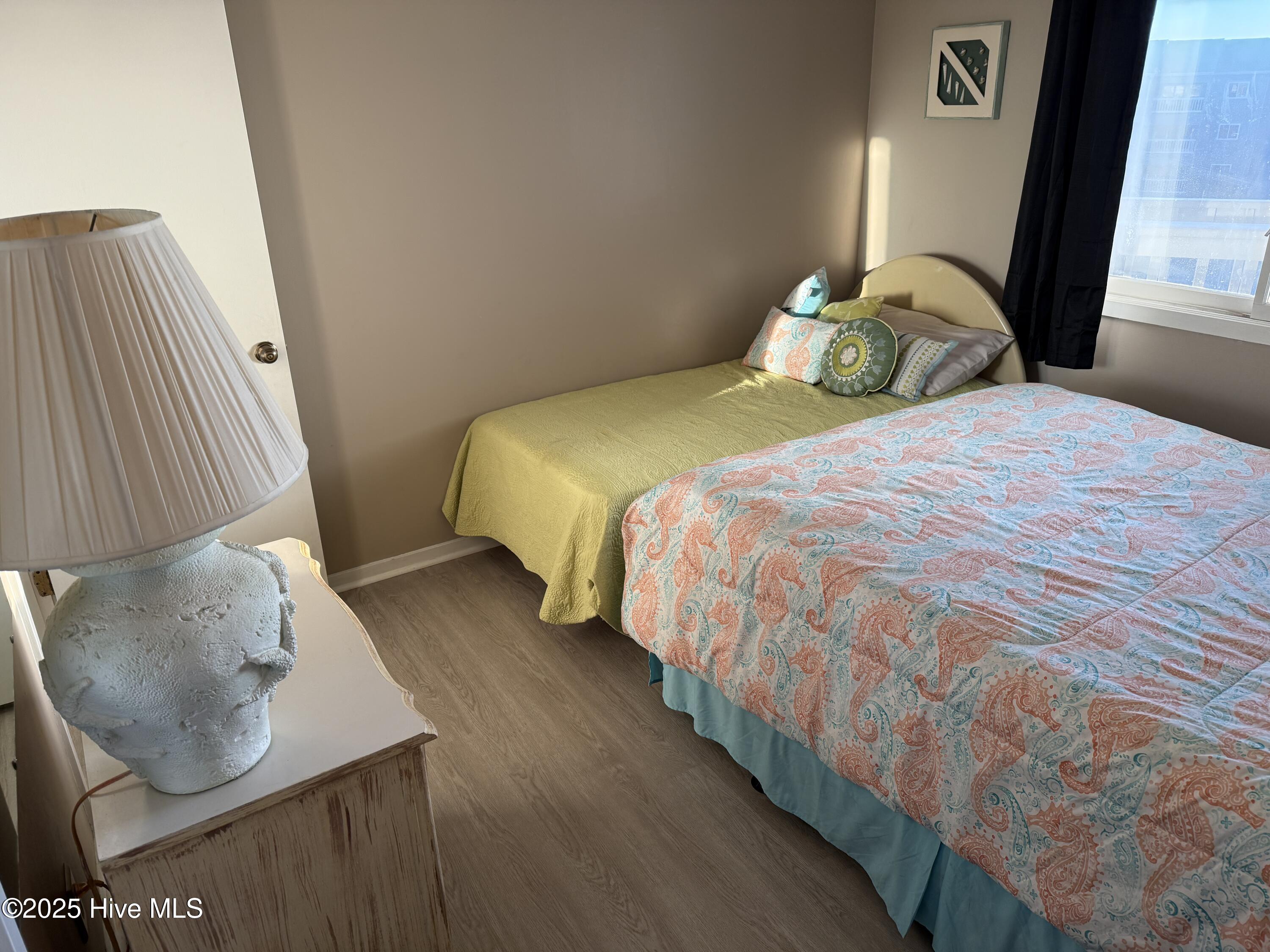 100542609 | Photo 19