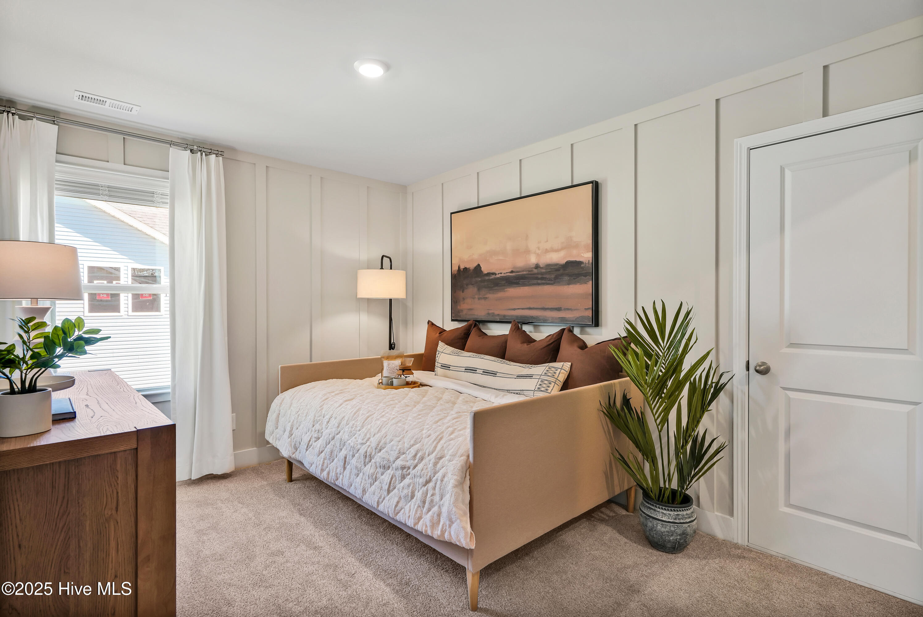 100535956 | Photo 31