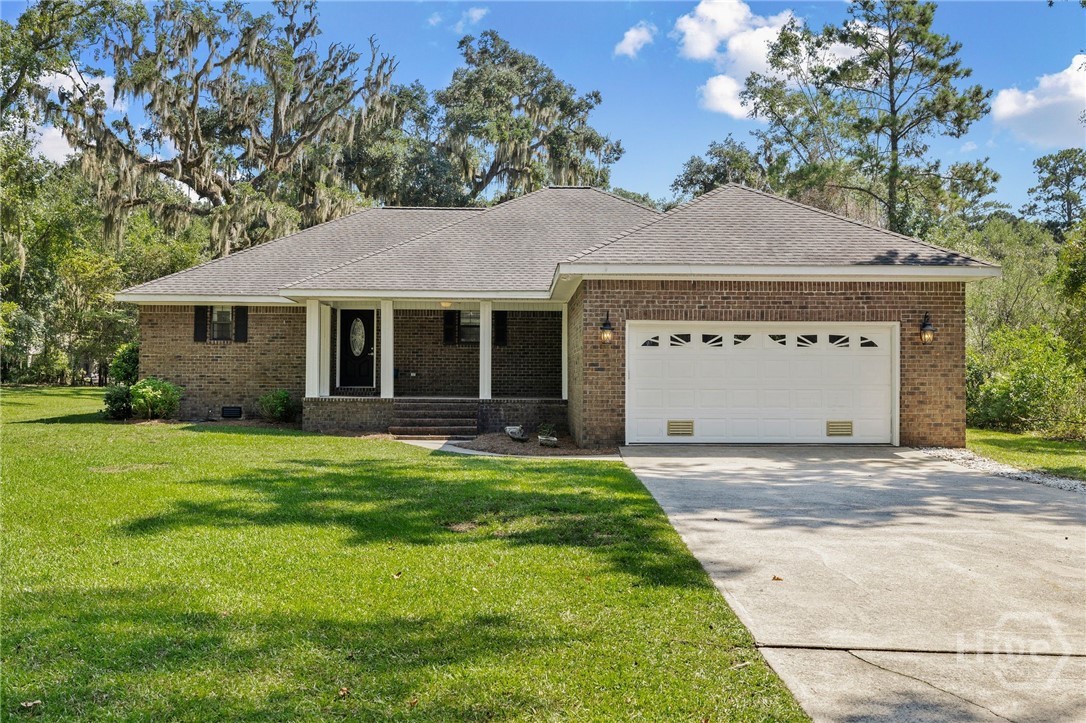 Photo 1 of Single family home for sale at 120 Pinetree Rd, Midway, GA 31320 | MLS# SA366225 | Listing updated on 2026-10-09