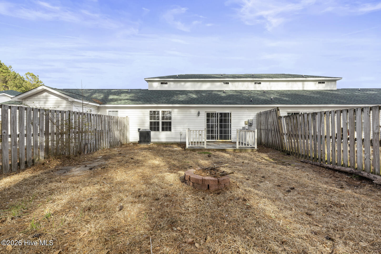 100556927 | Photo 19