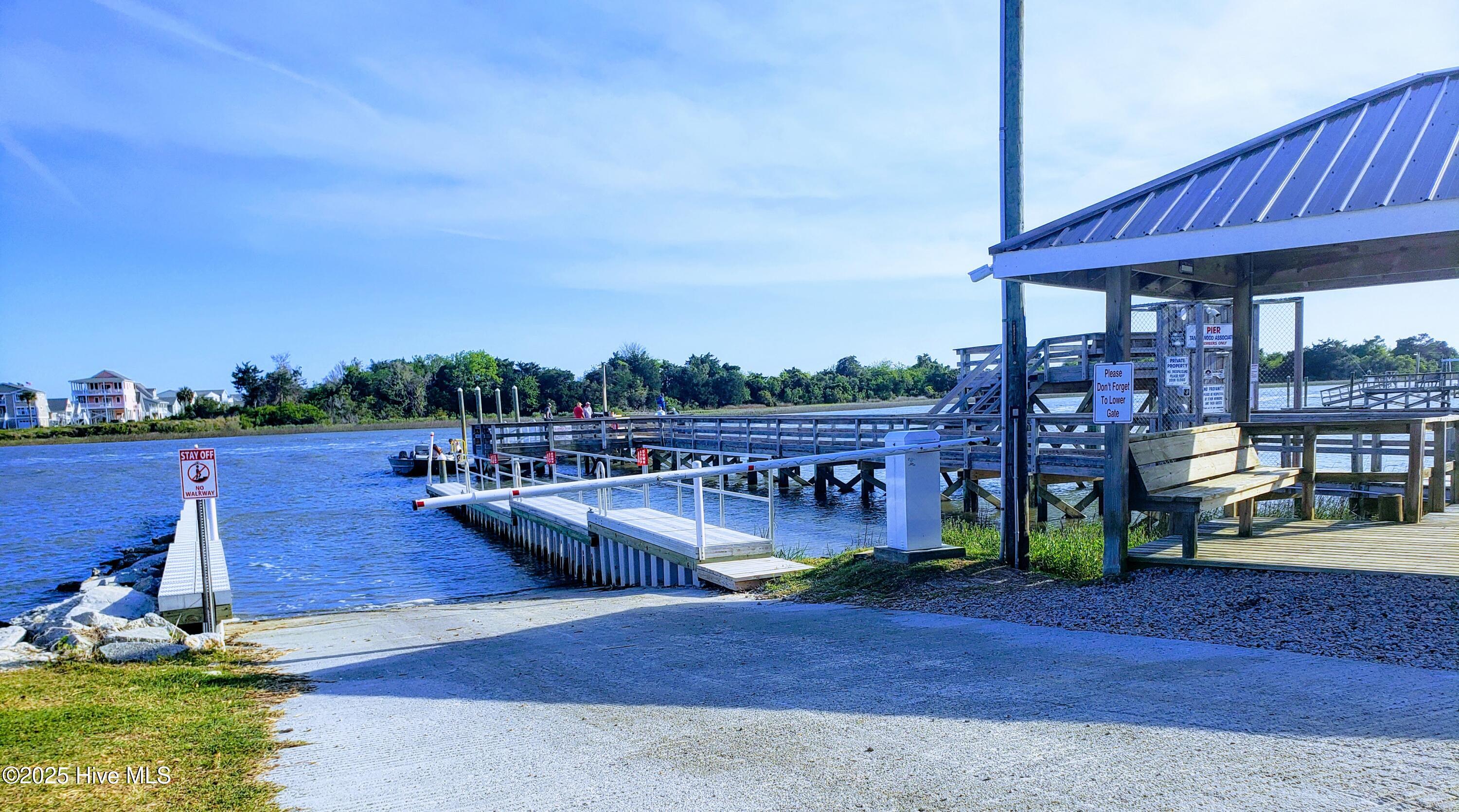 100530001 | Photo 58