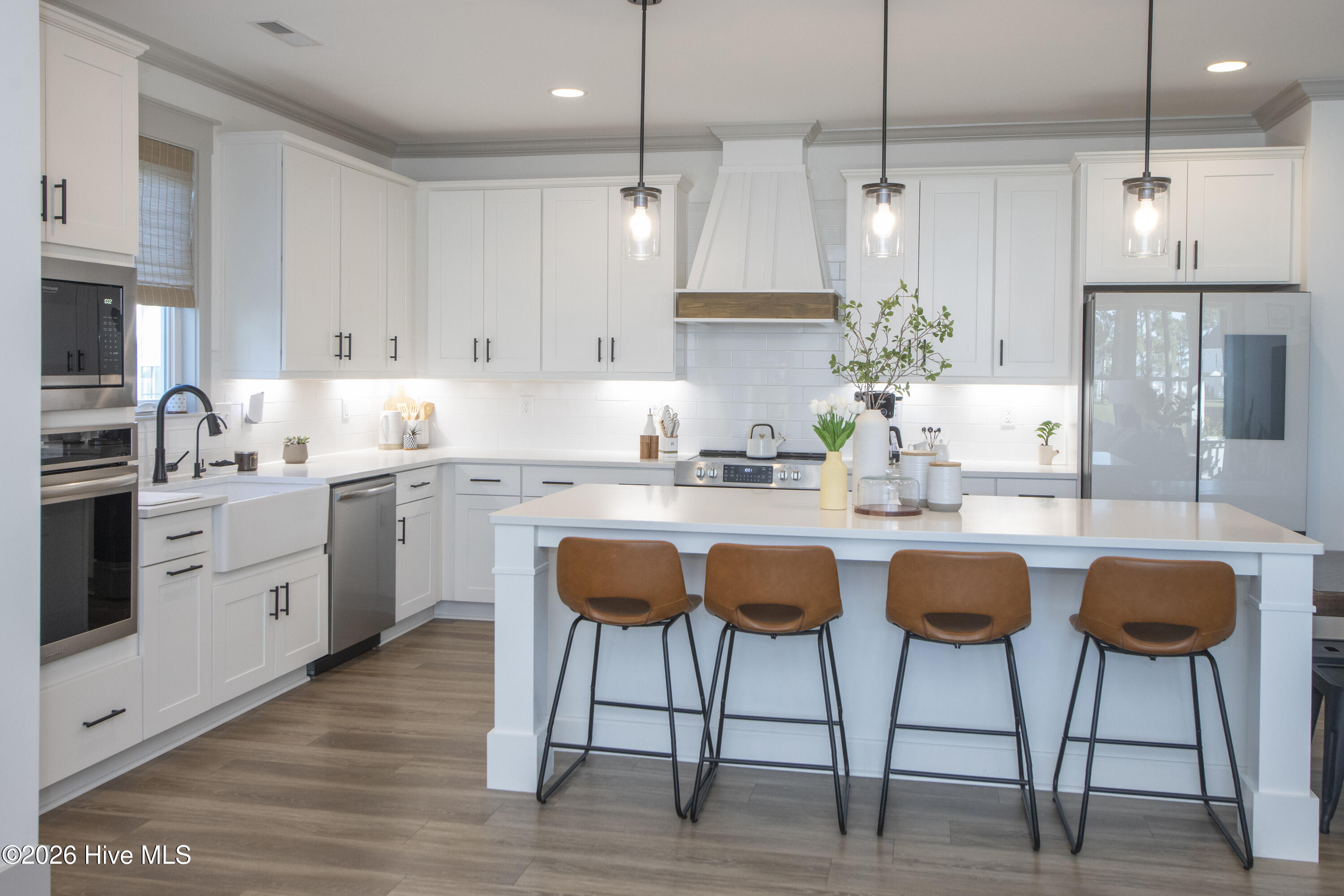 100563694 | Photo 18