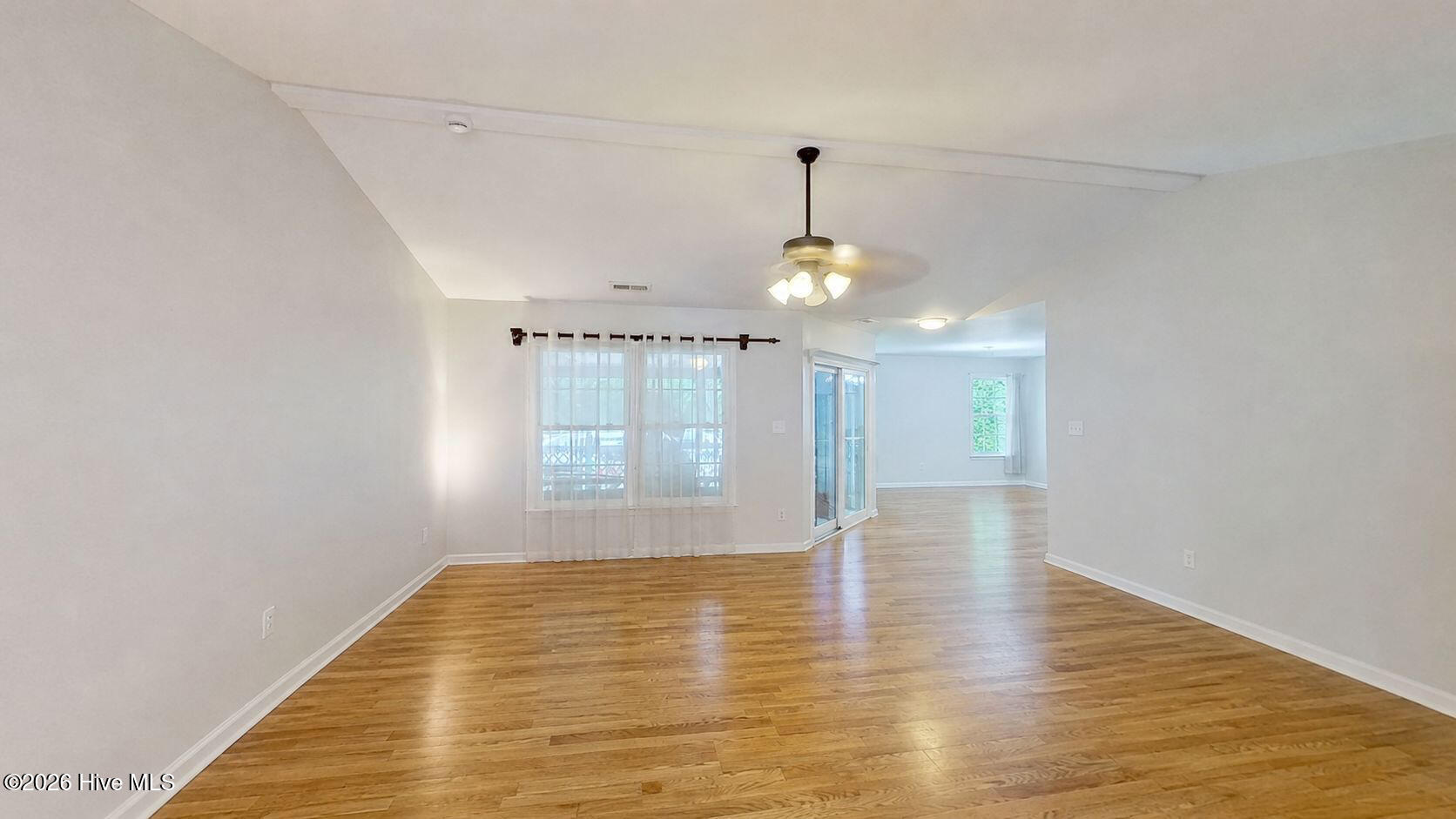 2668 Idlebrook Circle,Midway Park