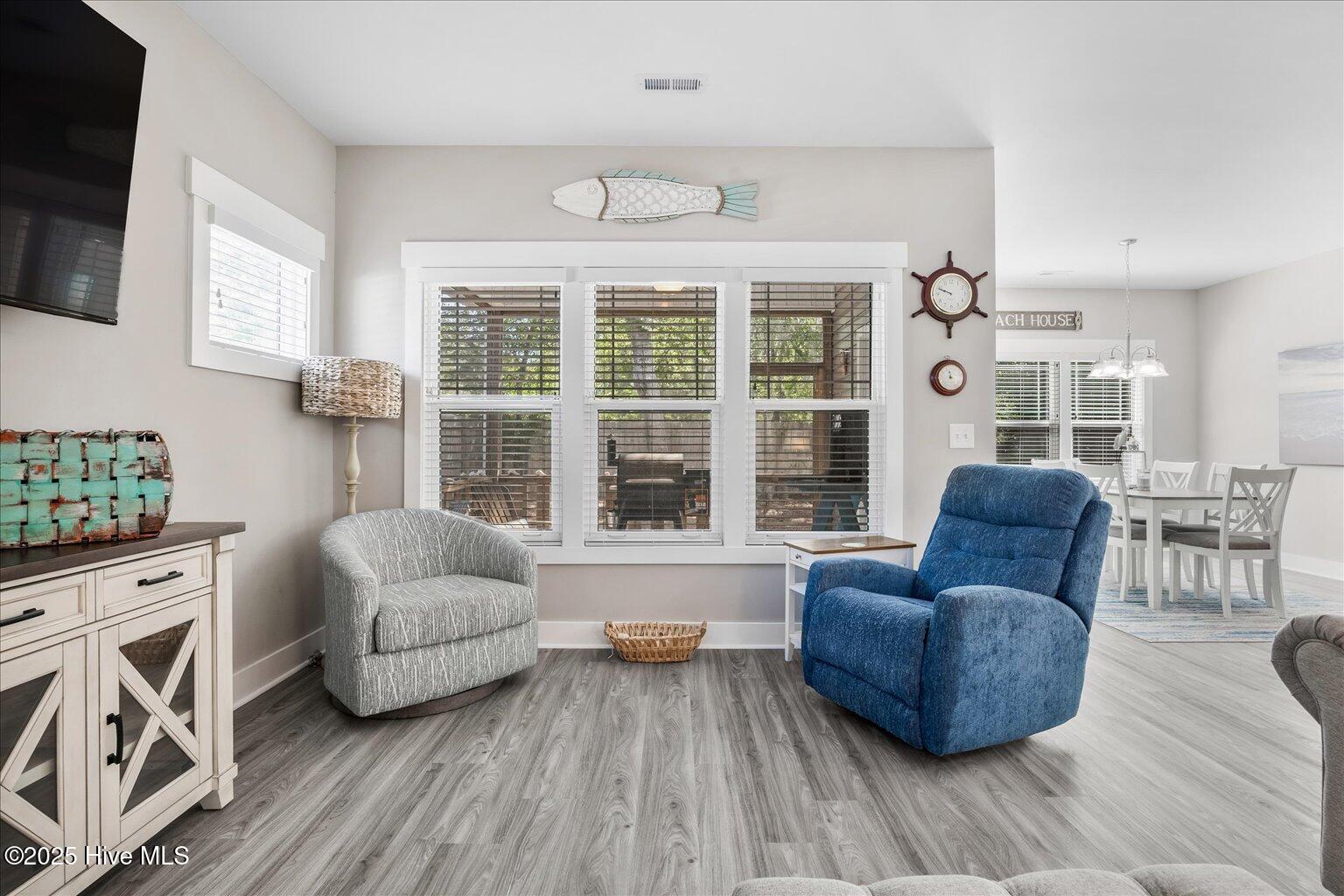 100528541 | Photo 34