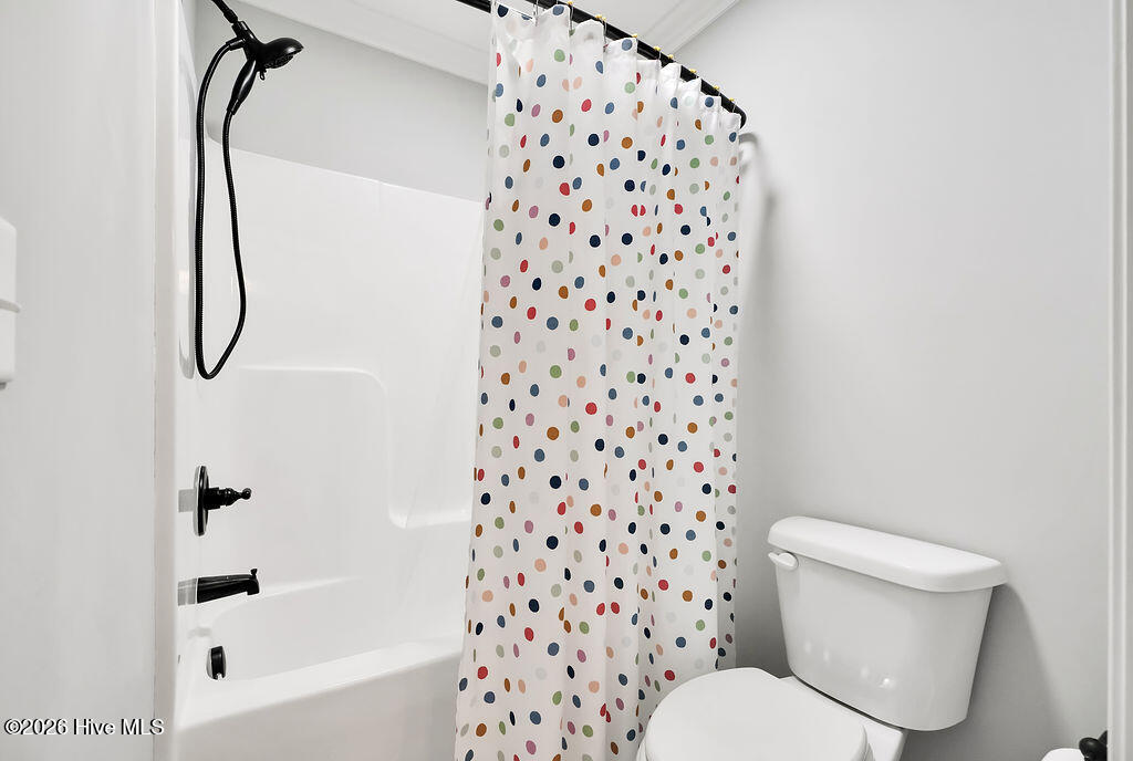 100566237 | Photo 14