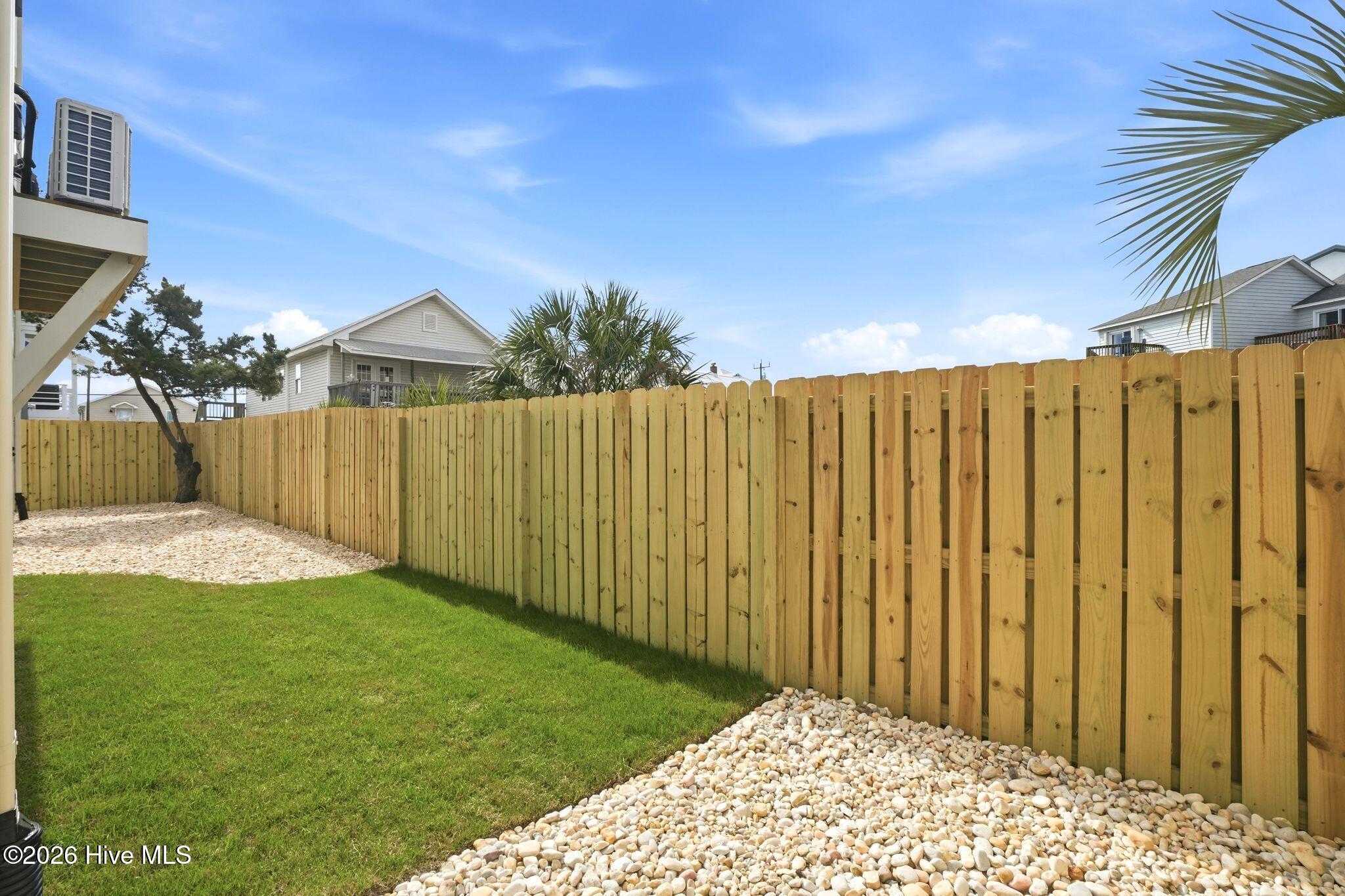 100561284 | Photo 100