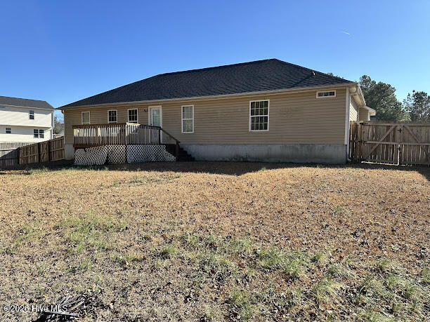 100547612 | Photo 30