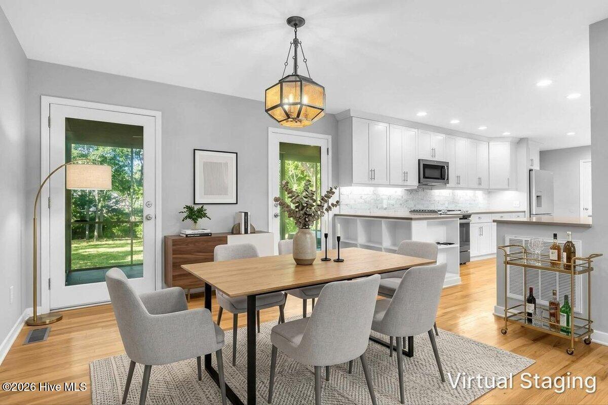 Photo 2 of Single family home for sale at 1111 Newton Dr Se, Southport, NC 28461 | MLS# 100574223 | Listing updated on 2026-09-19