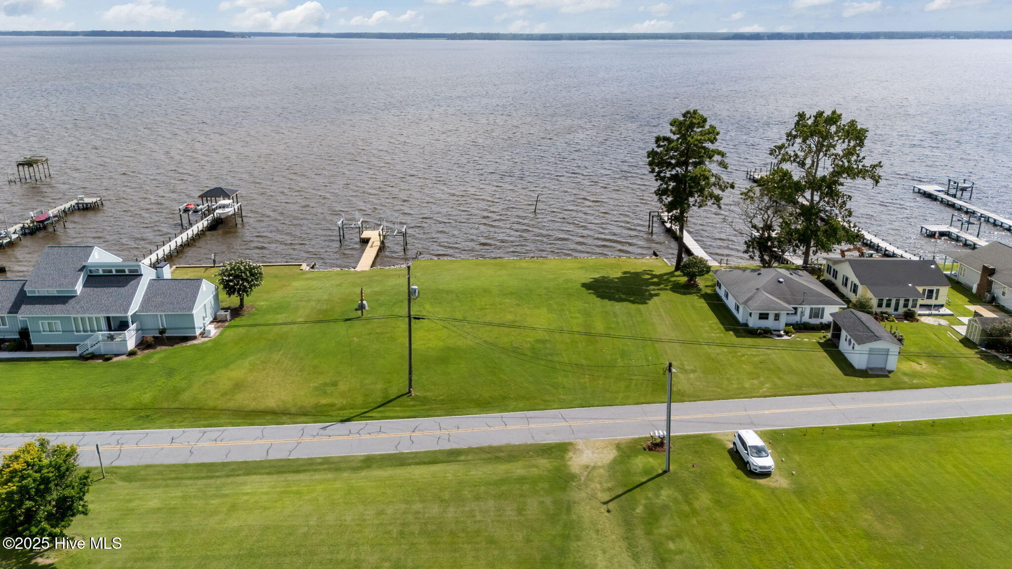 187 Pamlico Parkway, Beaufort, NC, 28516