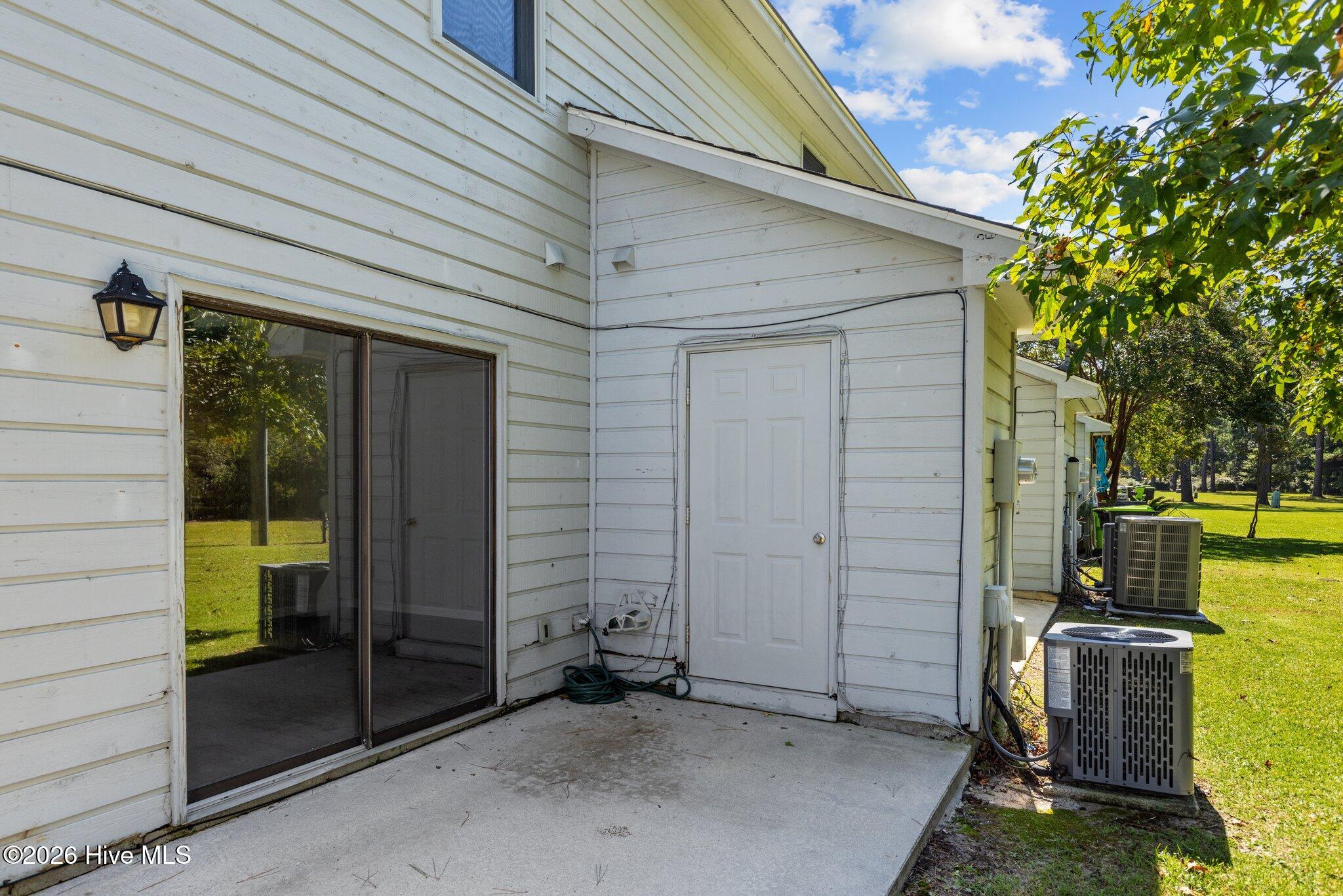 100565662 | Photo 29