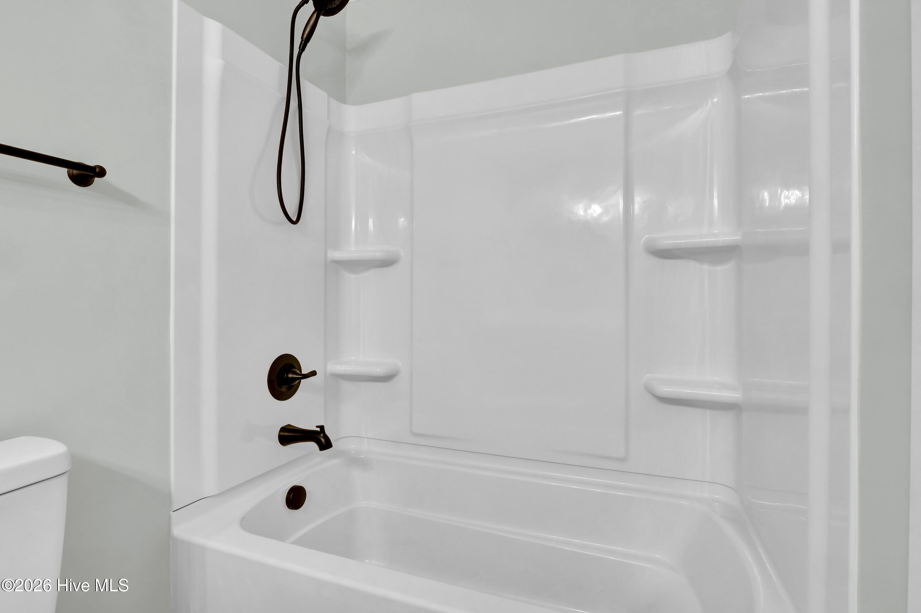 100559000 | Photo 21