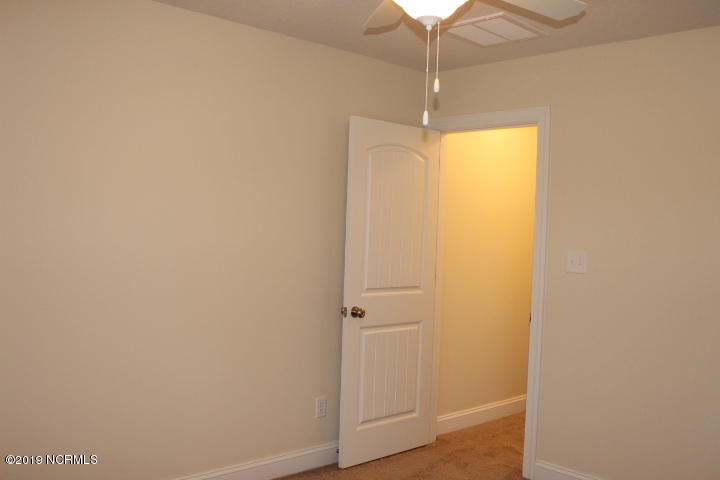 109 W Murrow Lane, Jacksonville, NC, 28546