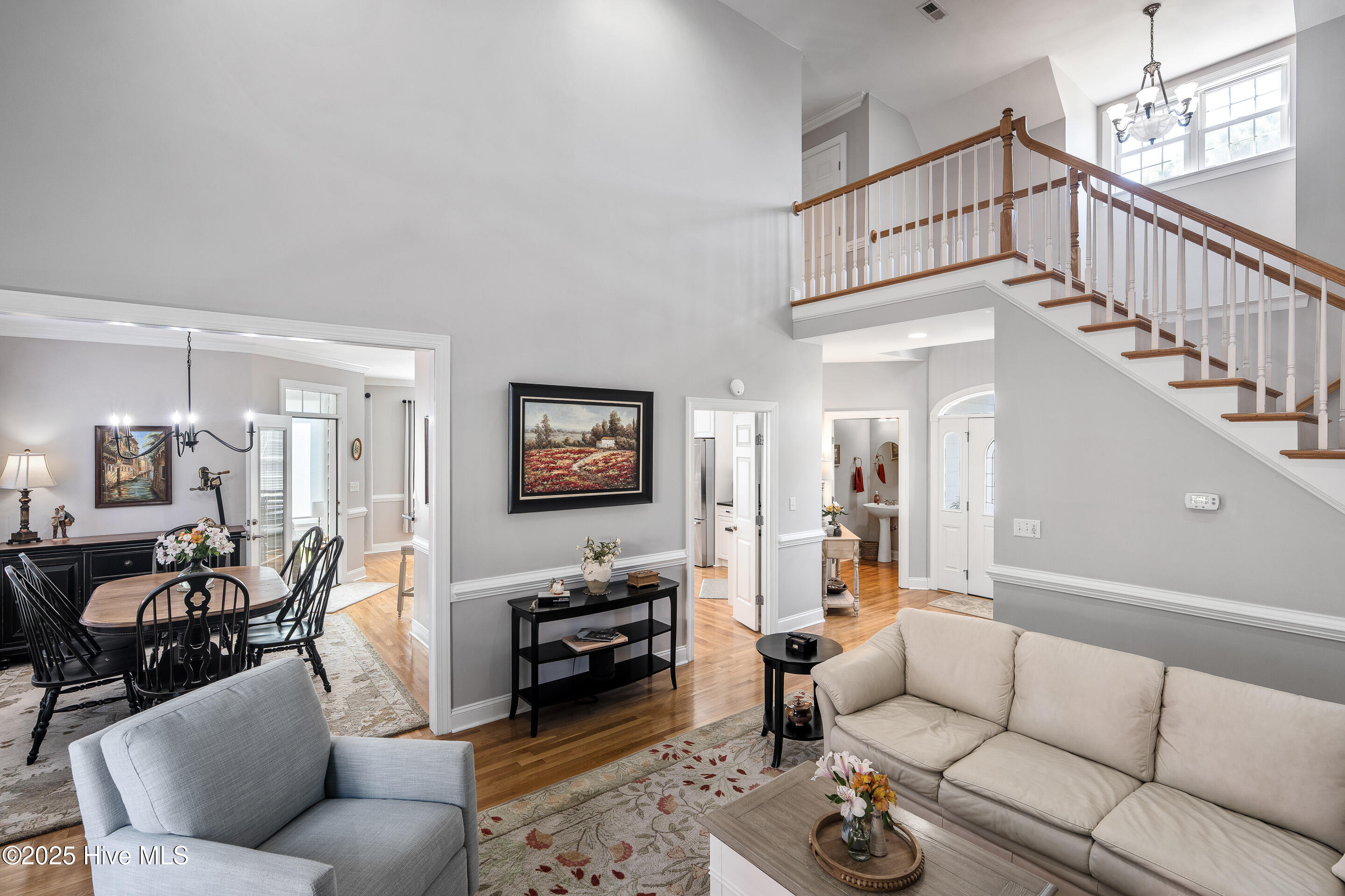 100528274 | Photo 10