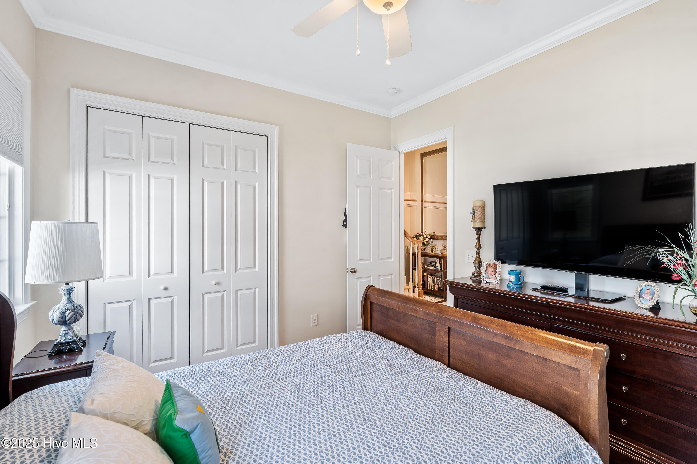 100529477 | Photo 30