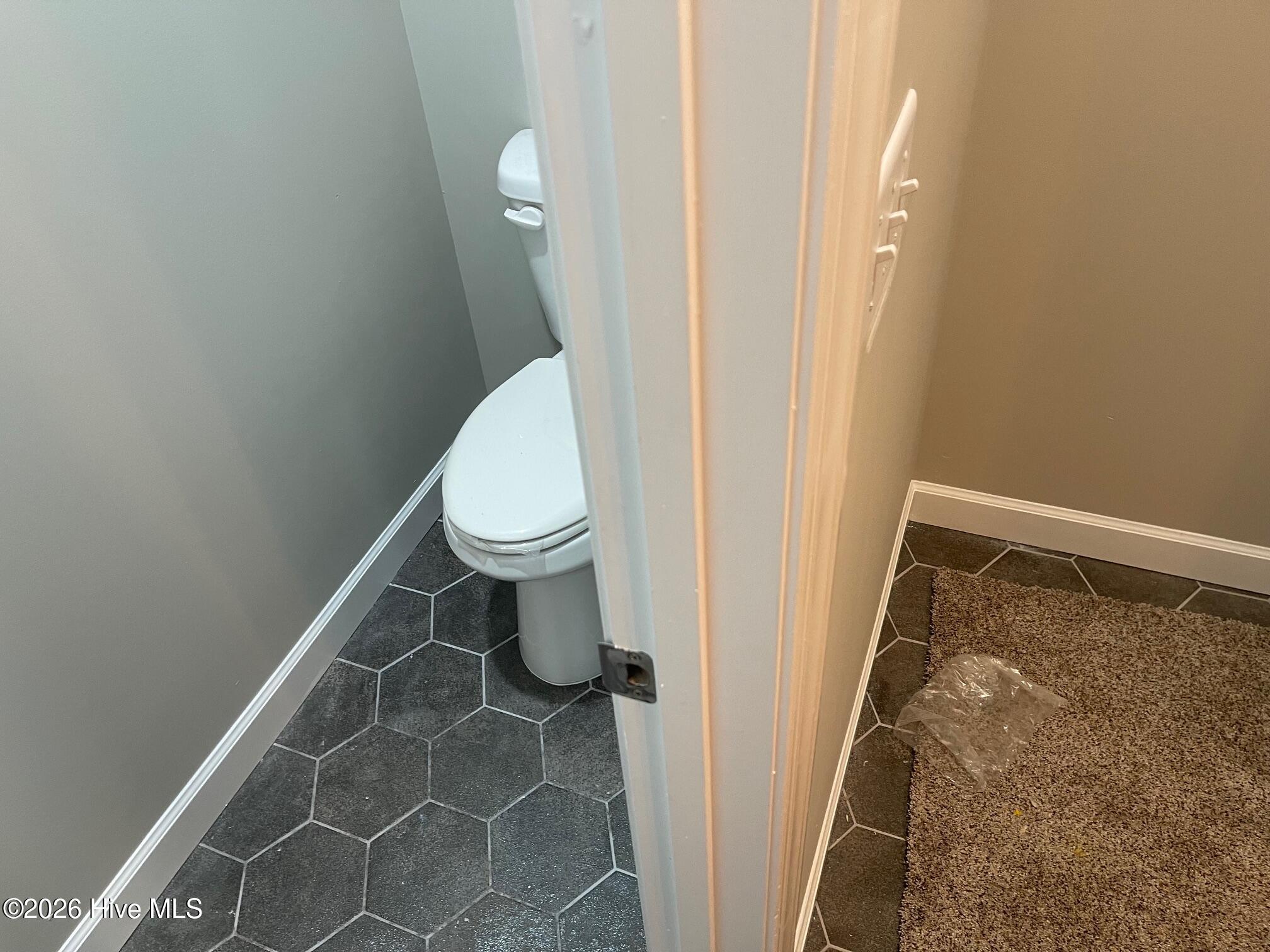 100552862 | Photo 10