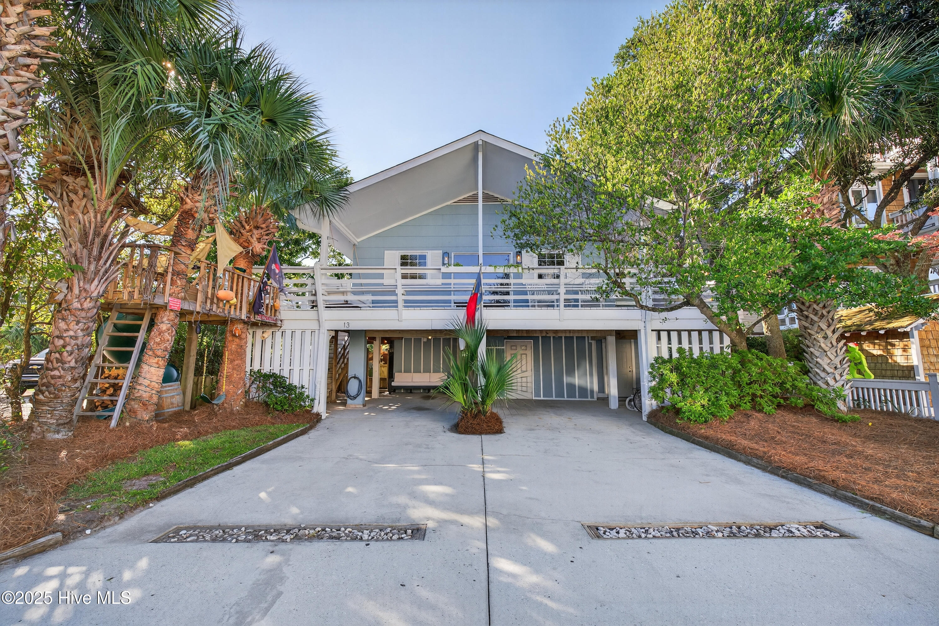 13 Myrtle Court, Wrightsville Beach, NC 28480 – photo 2: 002_032_6q7a5391_637
