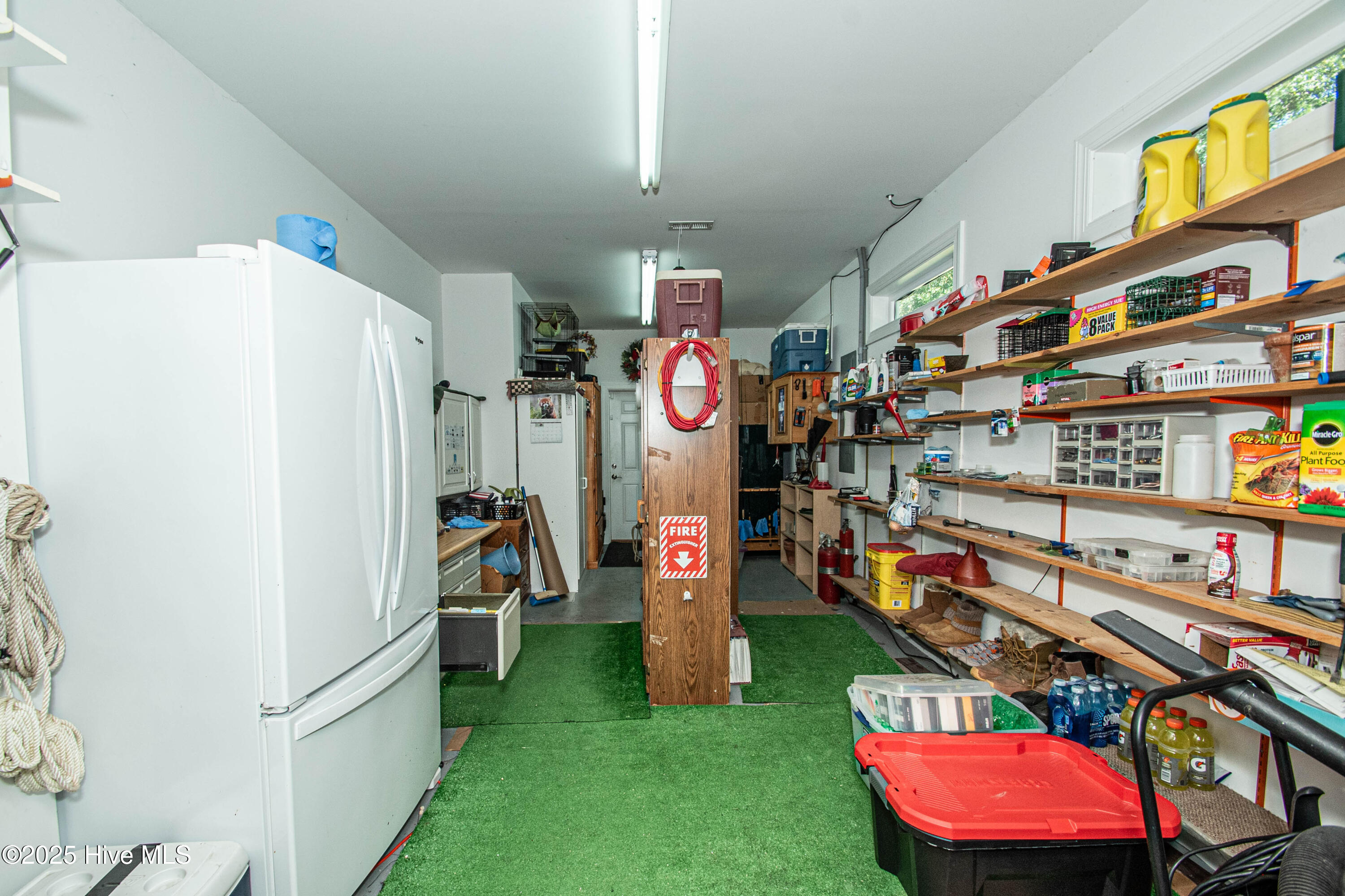 100544337 | Photo 49