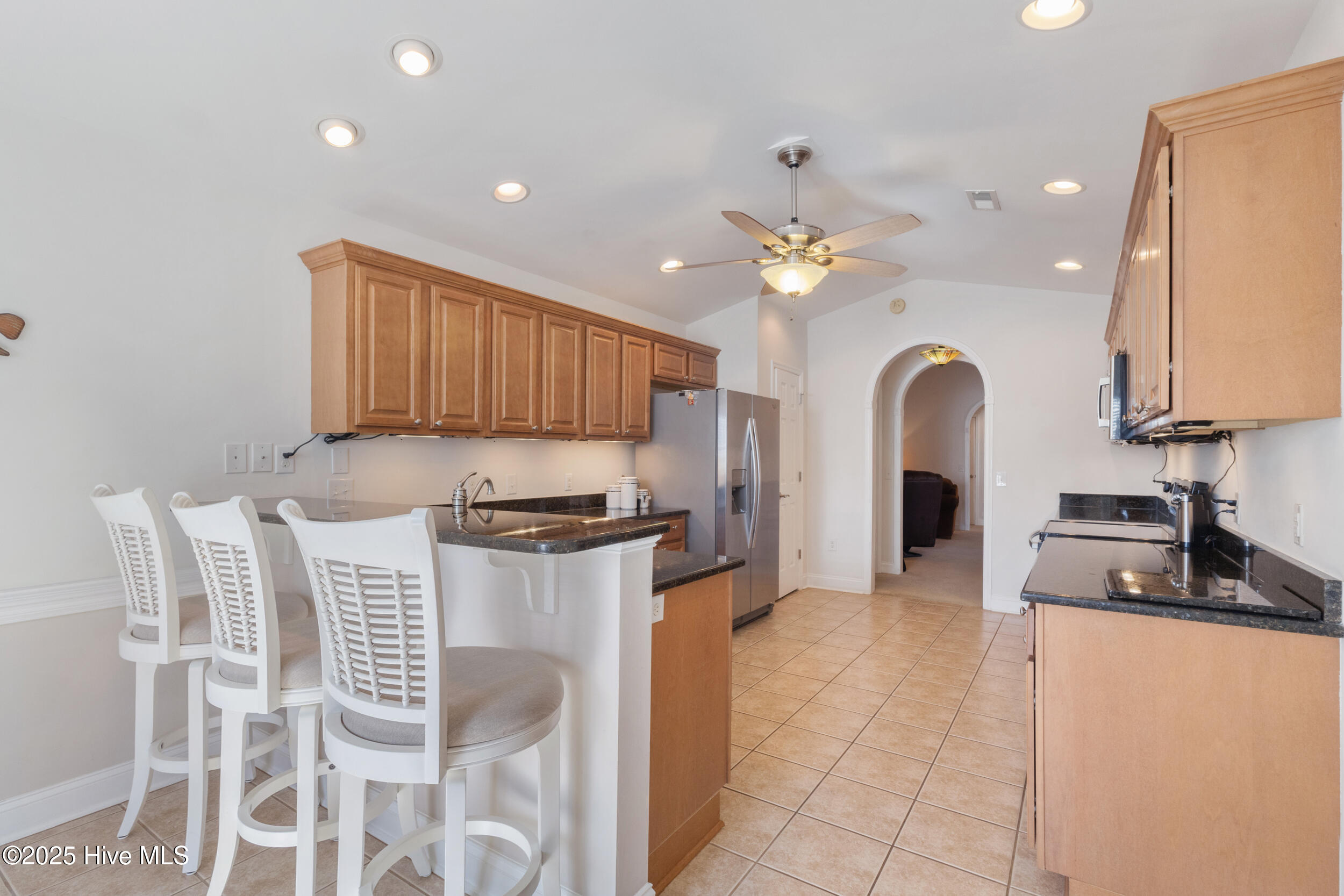 100541465 | Photo 13