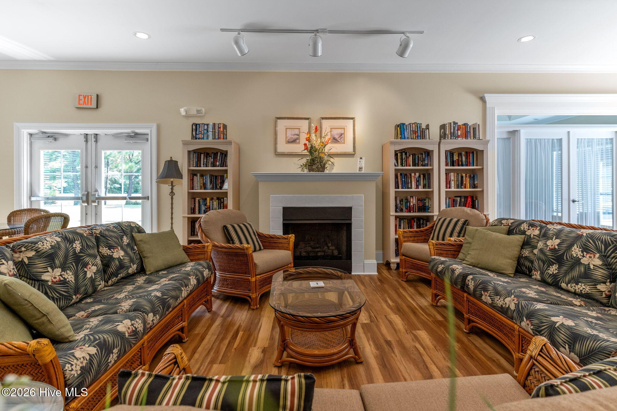 Shirley Johnson - MLS Number: 100576077