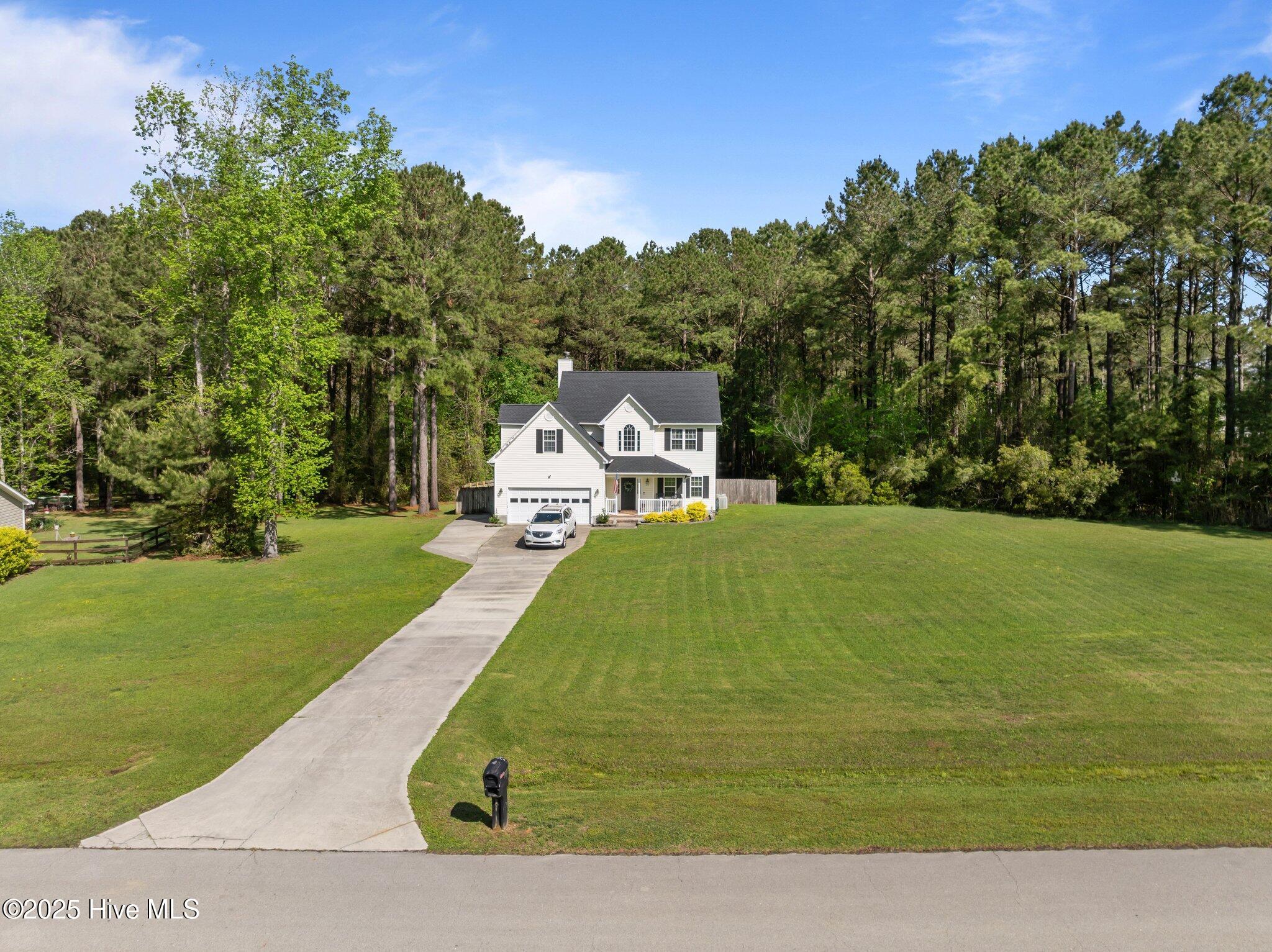 215 Bishop Drive, Jacksonville, NC, 28540