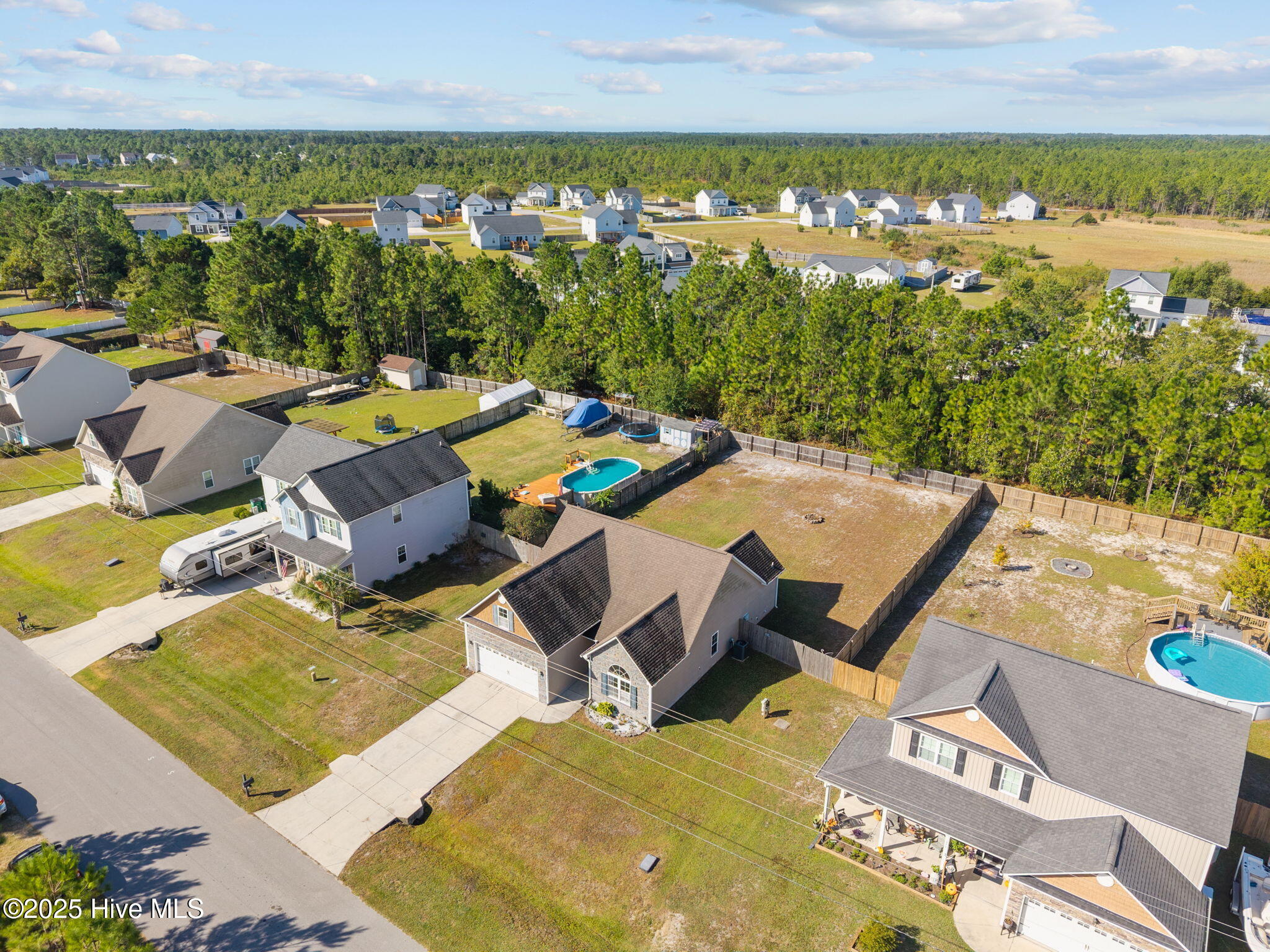 100535331 | Photo 34