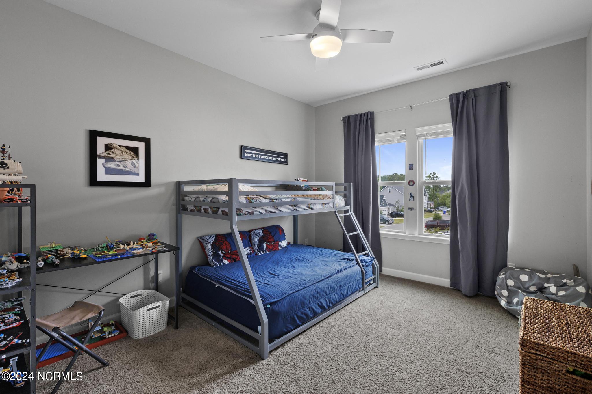 100567760 | Photo 26