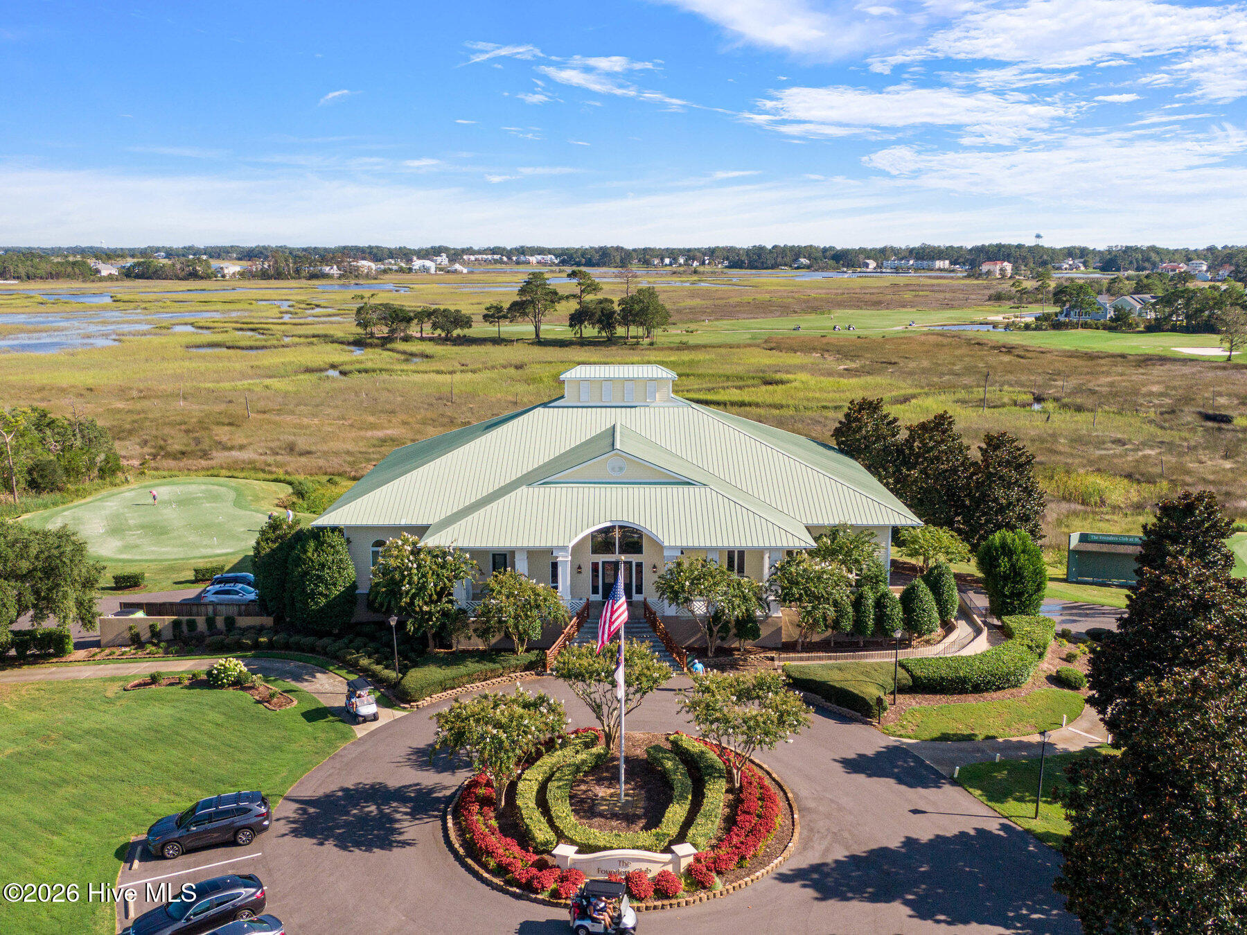 100558042 | Photo 98