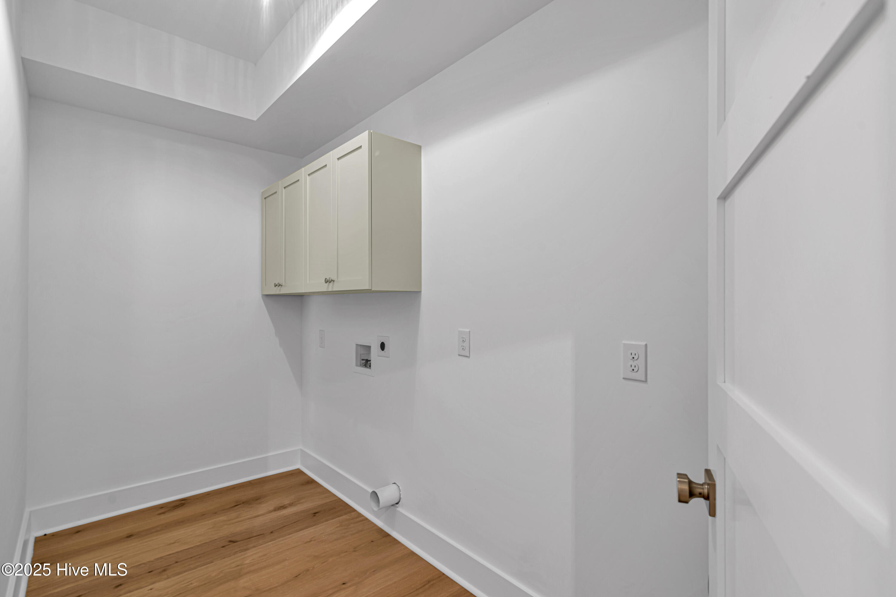 100542674 | Photo 39