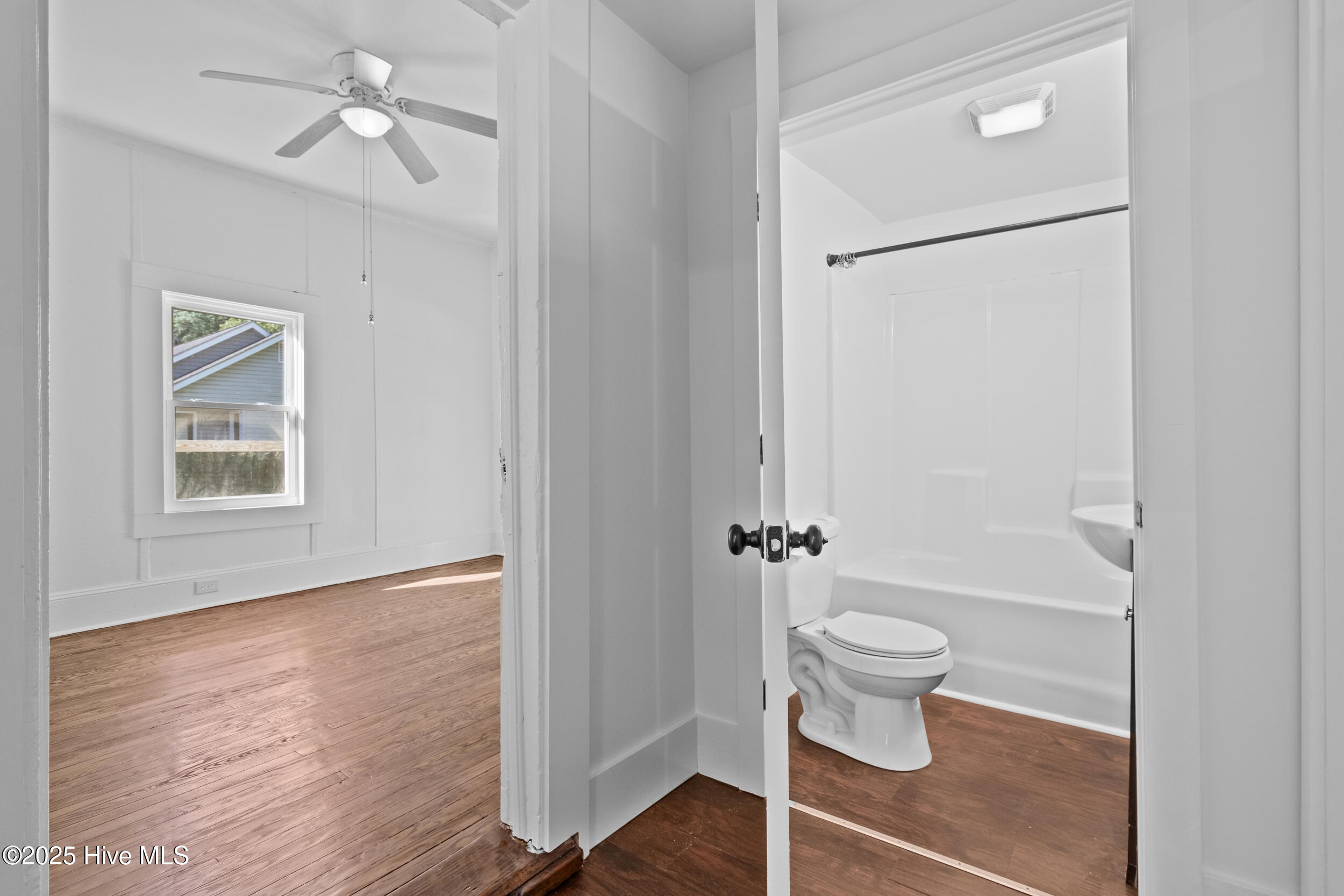 100544769 | Photo 19