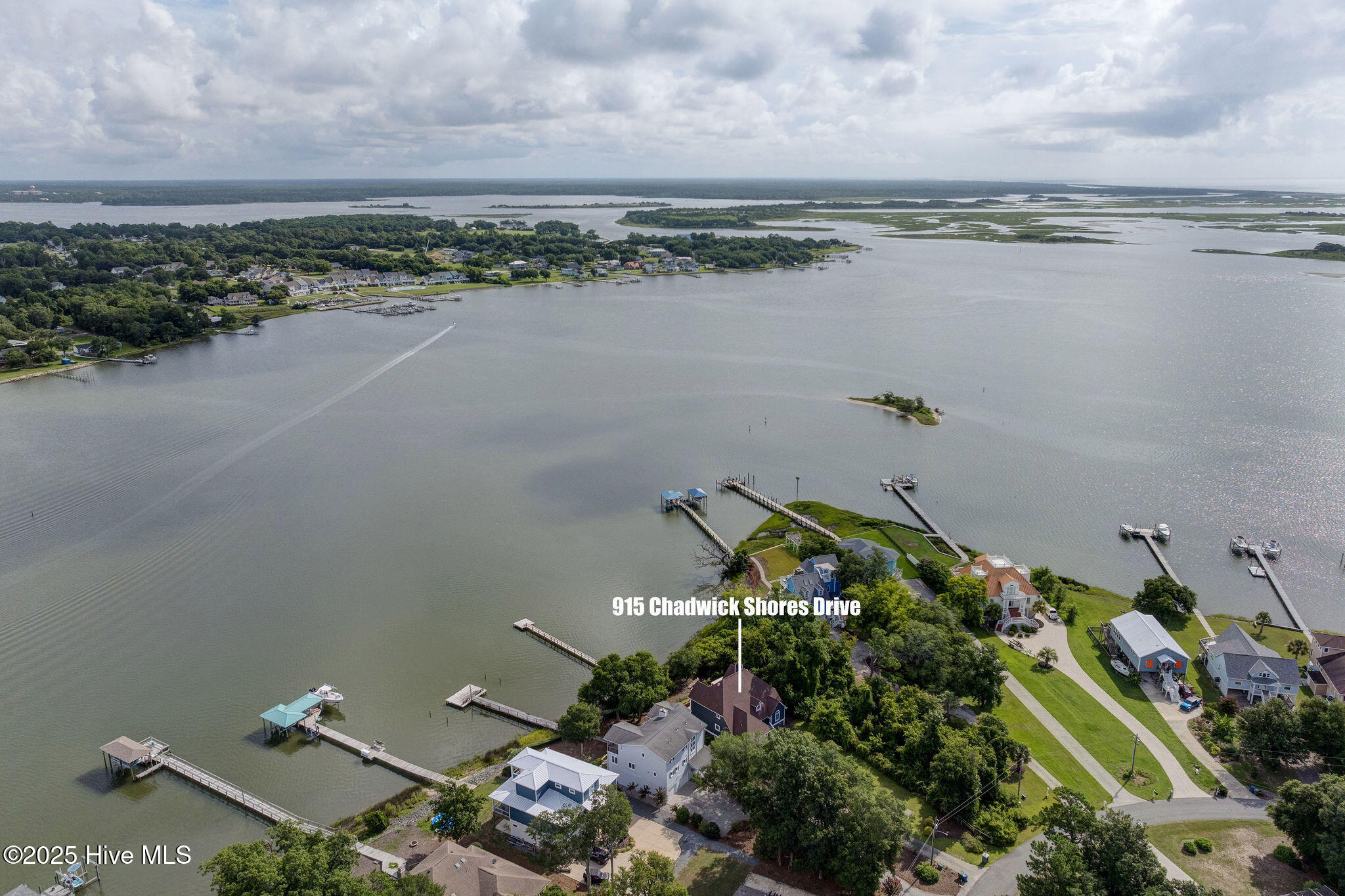 100519748 | Photo 13