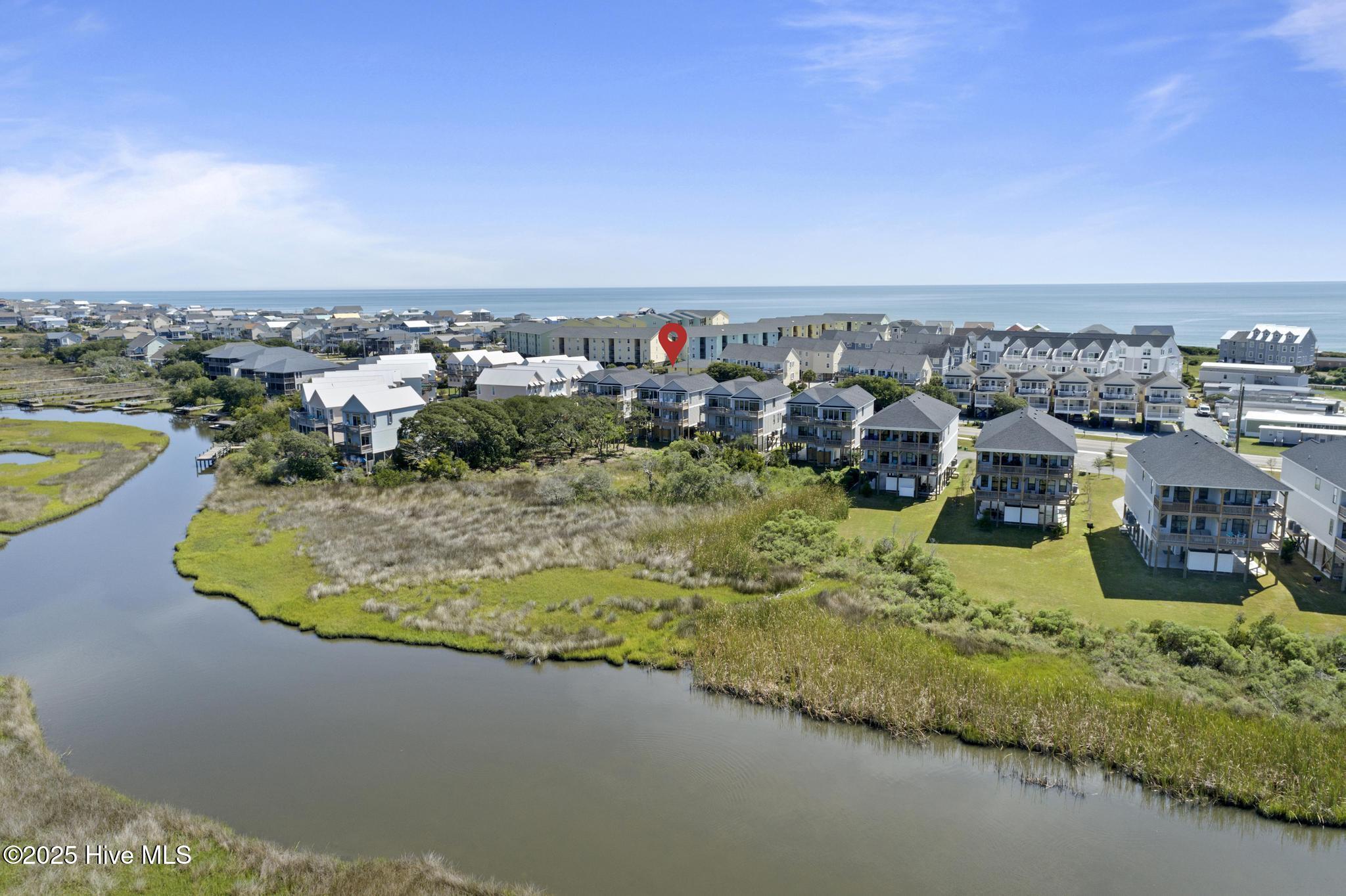 100533799 | Photo 52