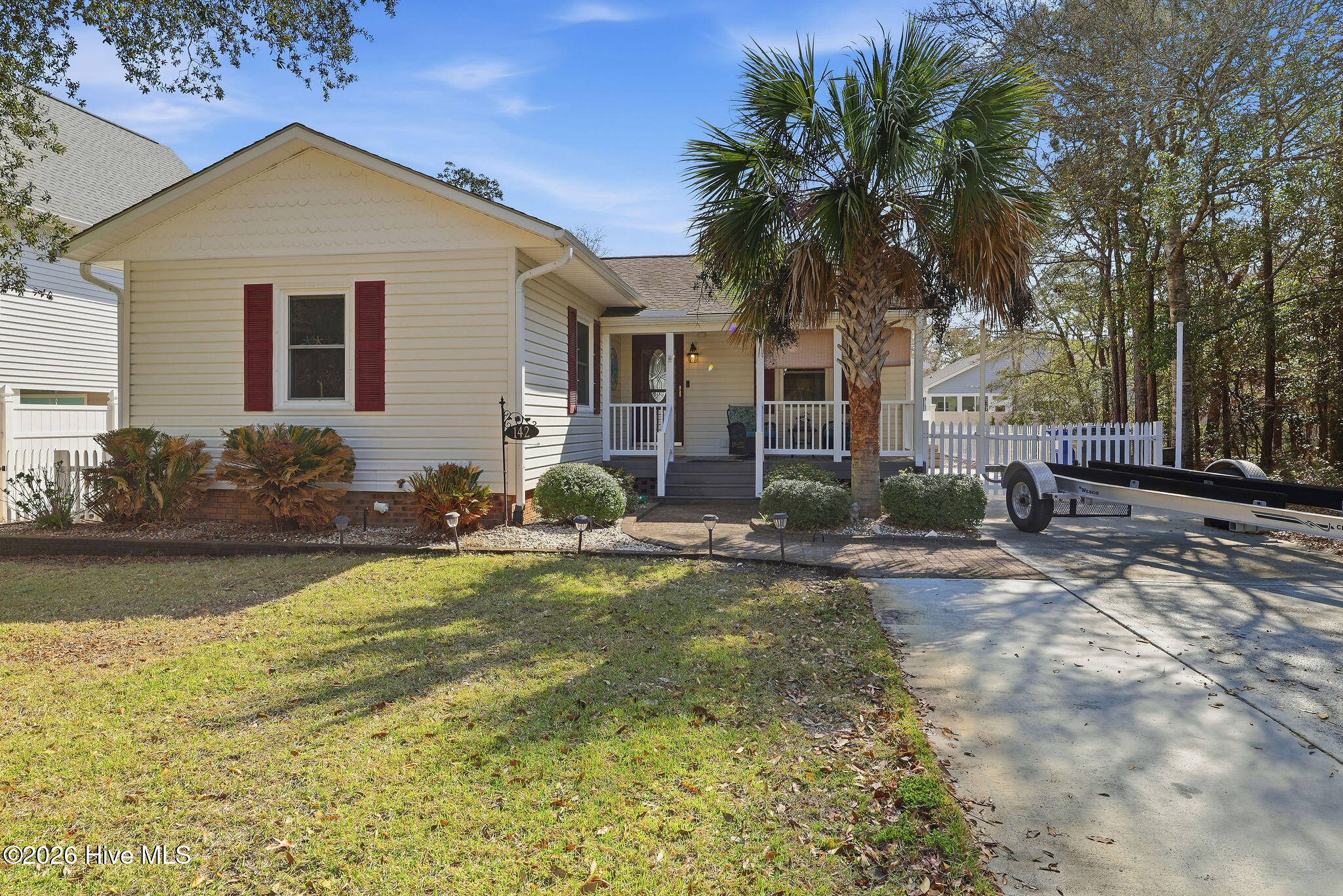 125 NE 15th Street, Oak Island, NC, 28465