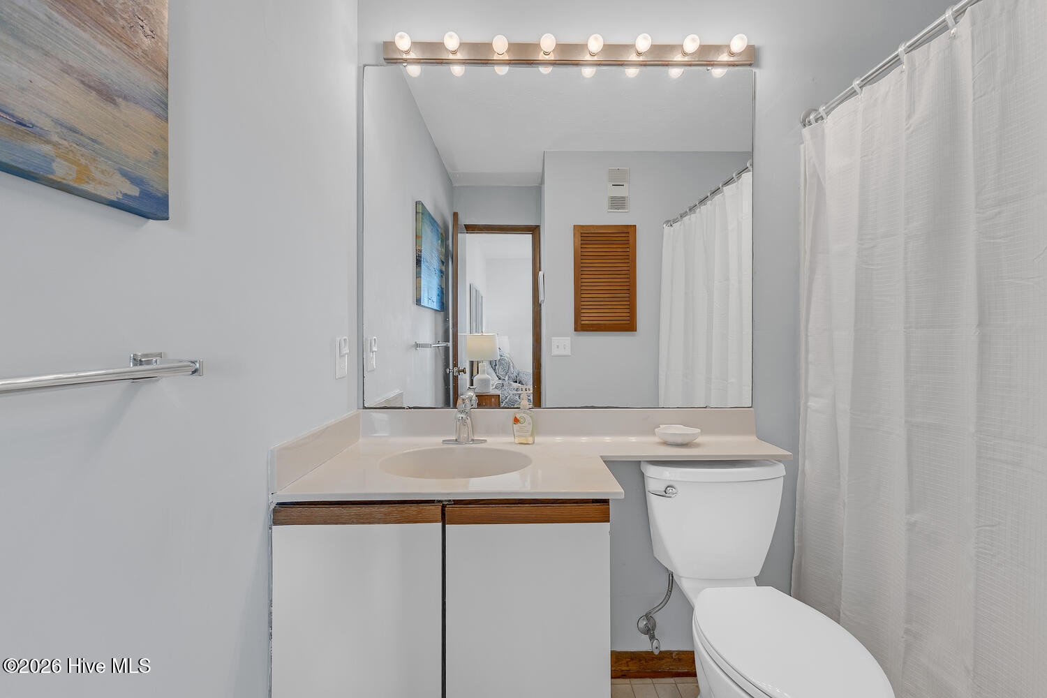 100560300 | Photo 23