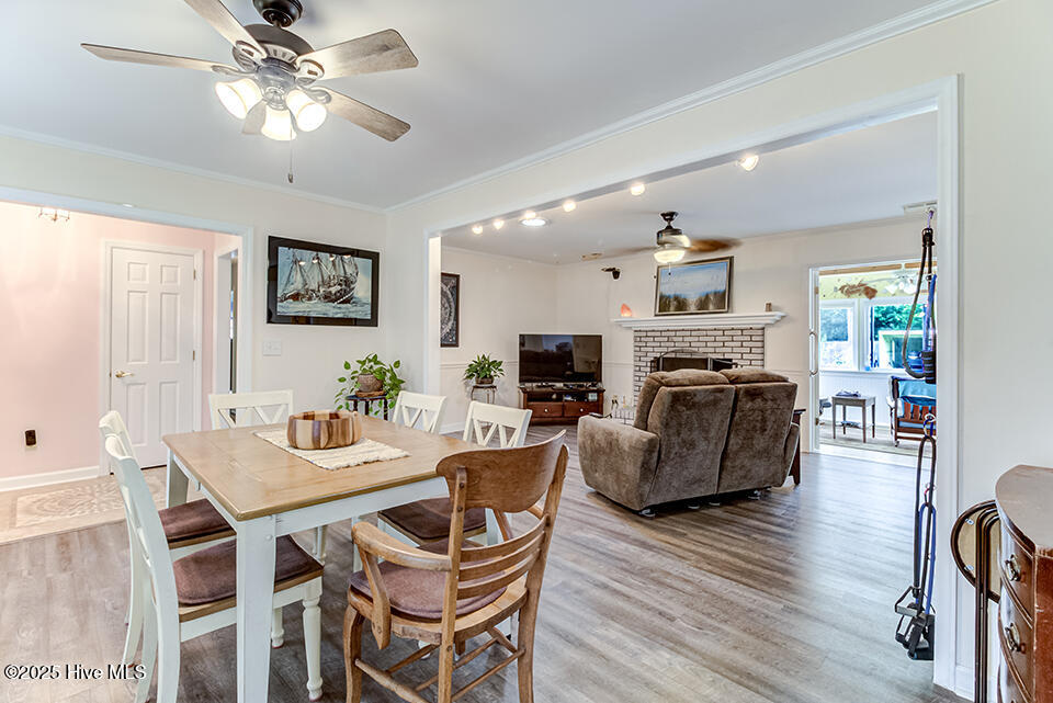 100531257 | Photo 15