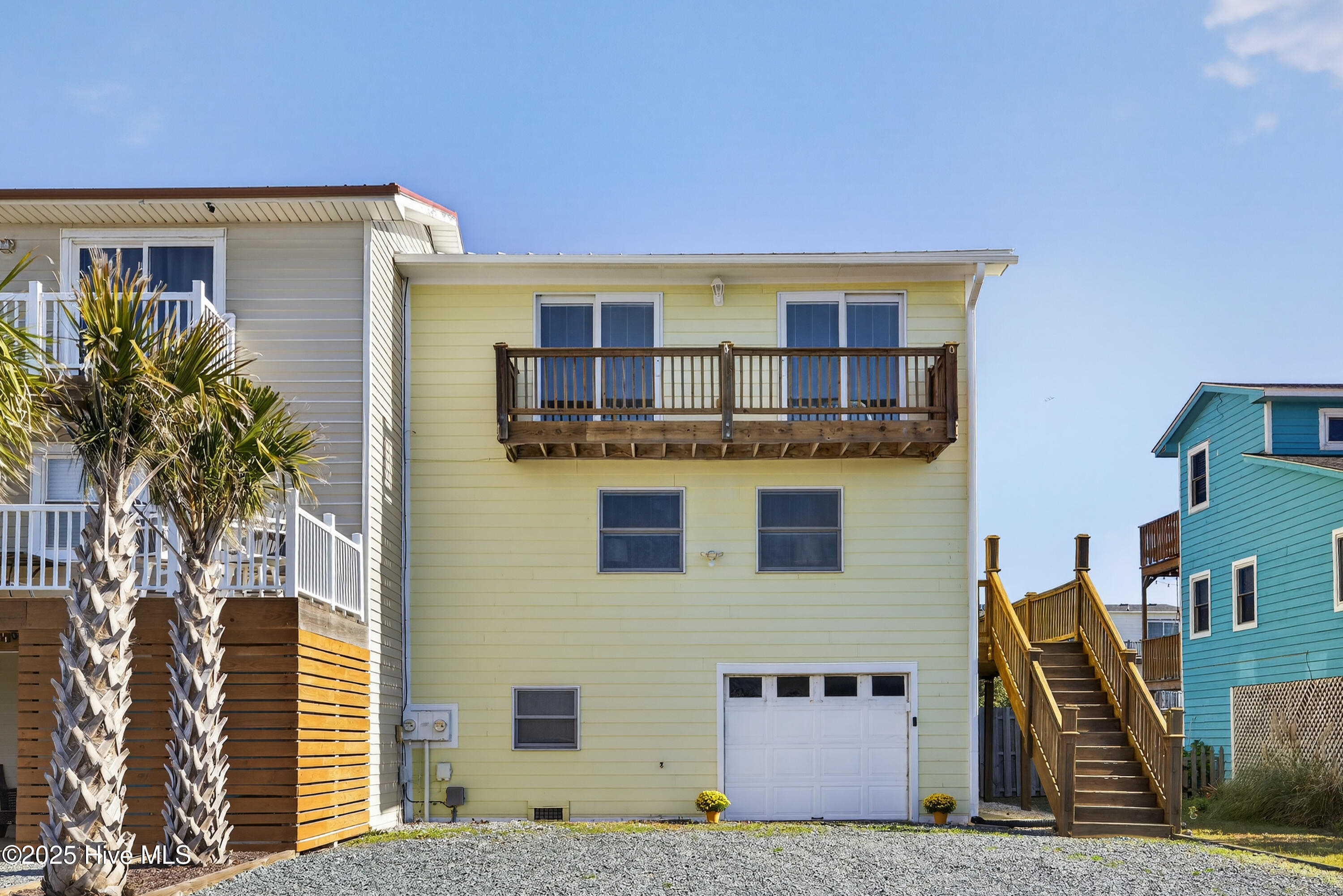 Homes for sale in North Topsail Beach, NC | 216 Oyster Ln, North Topsail Beach, NC 28460 | MLS# 100542400