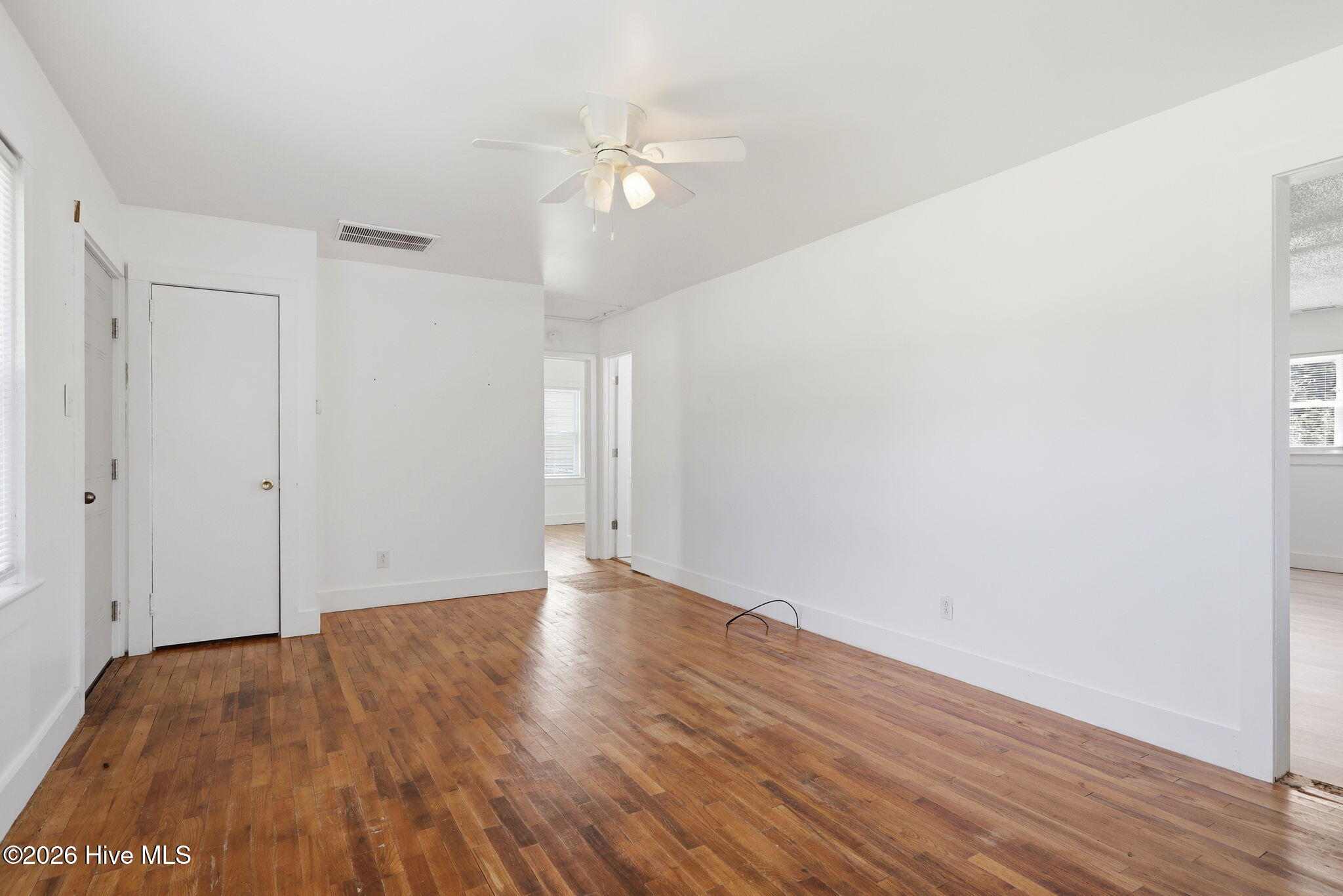 Exterior photo of 813 N 20th Street, Morehead City, NC 28557. MLS: 100587061