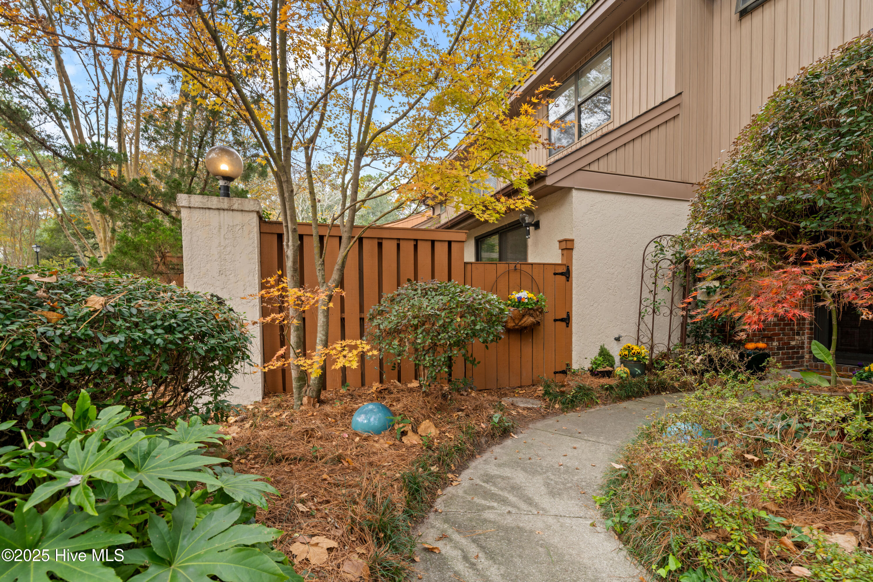 Homes for sale in Wilmington, NC | 2092 Albert Cir, Wilmington, NC 28403 | MLS# 100543776