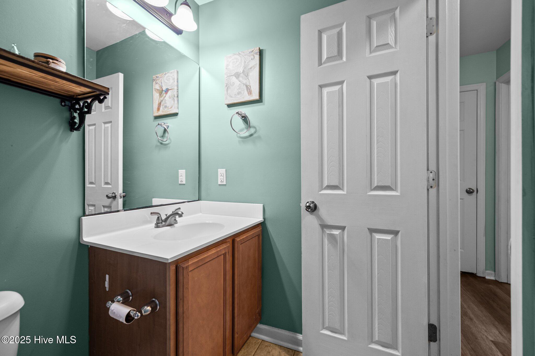 100557104 | Photo 38